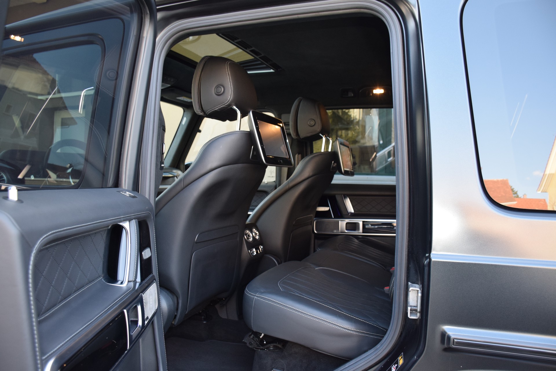 MERCEDES-BENZ G 63 AMG Speedshift Plus G-Tronic-image-13