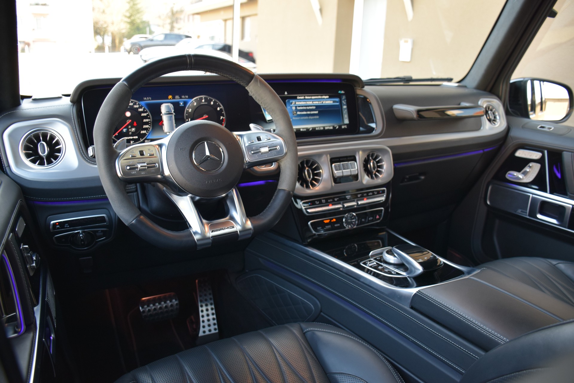 MERCEDES-BENZ G 63 AMG Speedshift Plus G-Tronic-image-12
