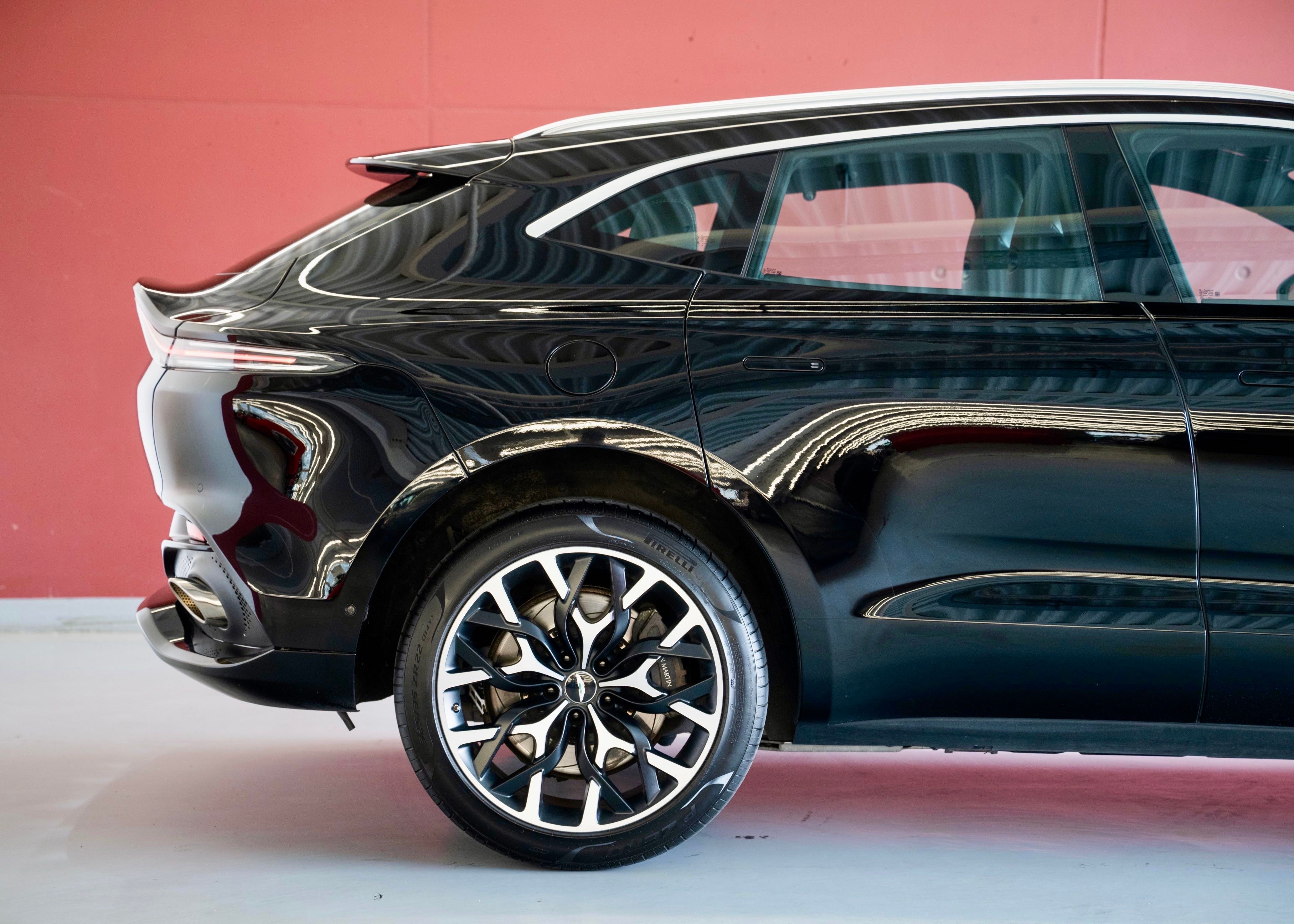 Image ASTON-MARTIN DBX DBX 4.0 V8 (1st hand, perfect condition, full Aston Martin history)