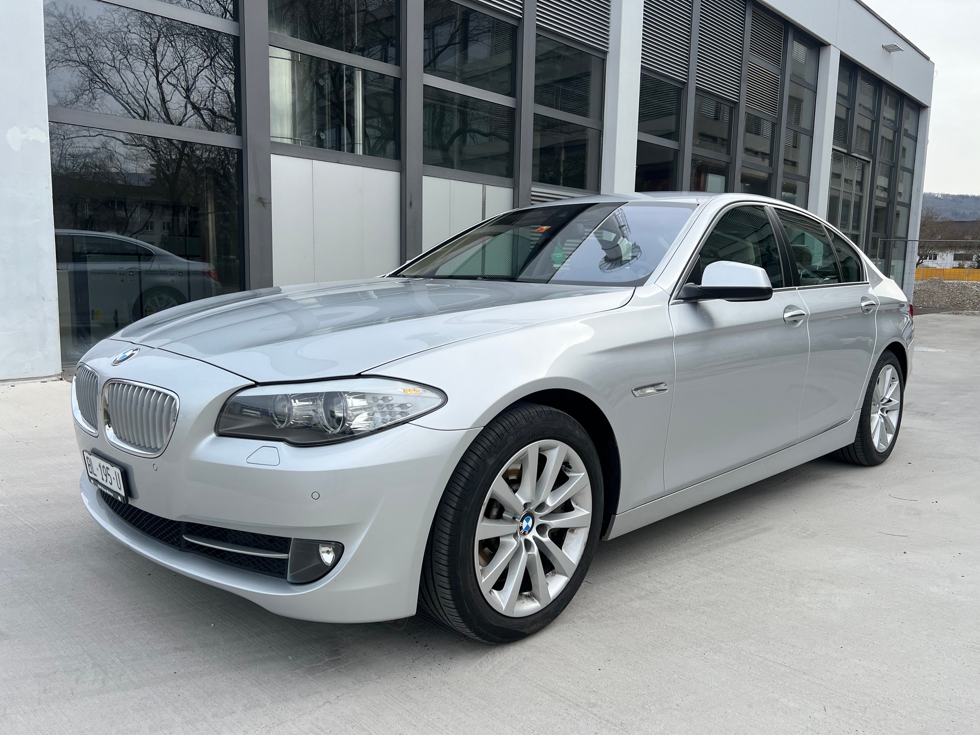 BMW 550i xDrive Steptronic