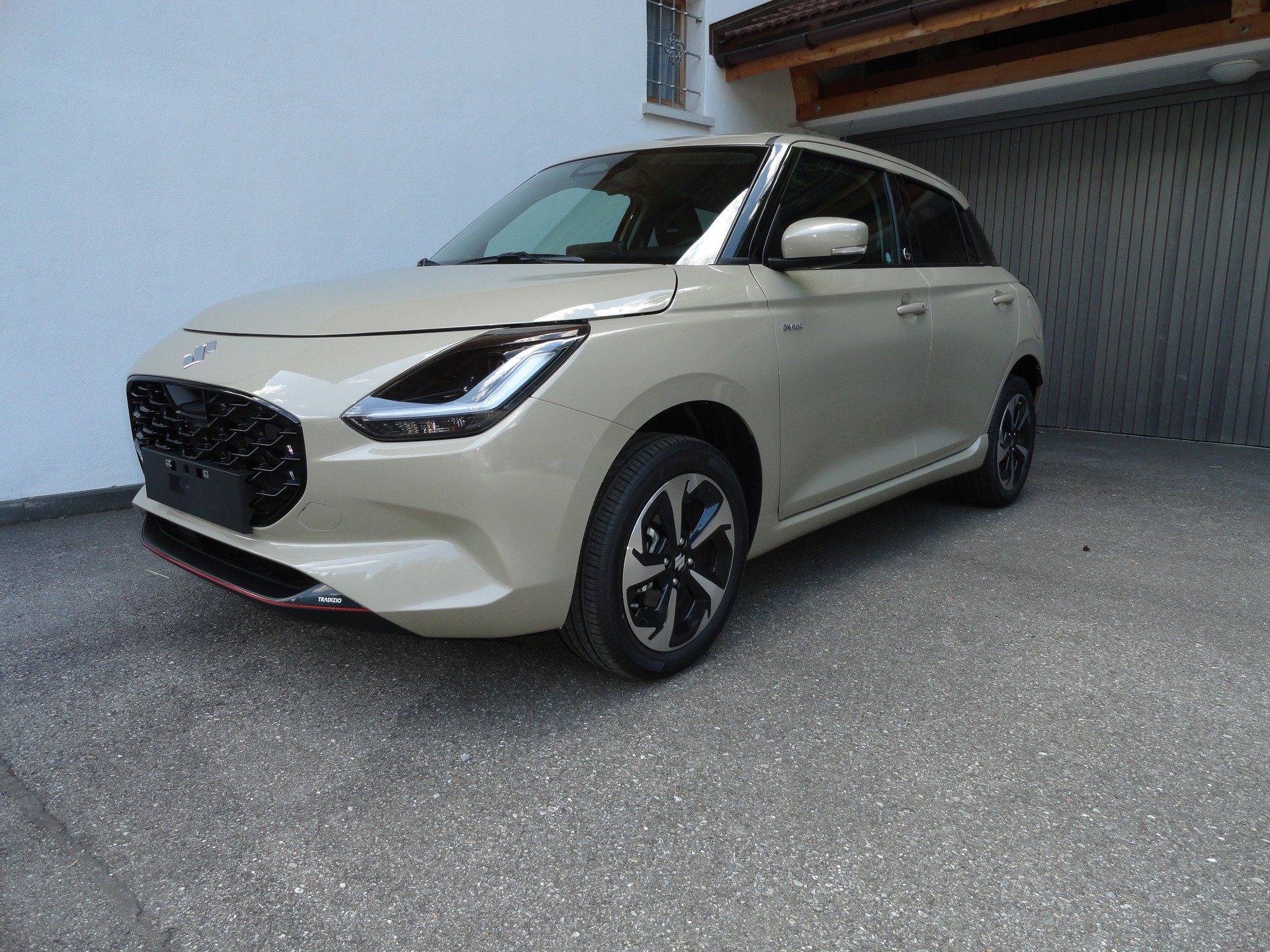 SUZUKI Swift 1.2 Tradizio Top Hybrid 4x4