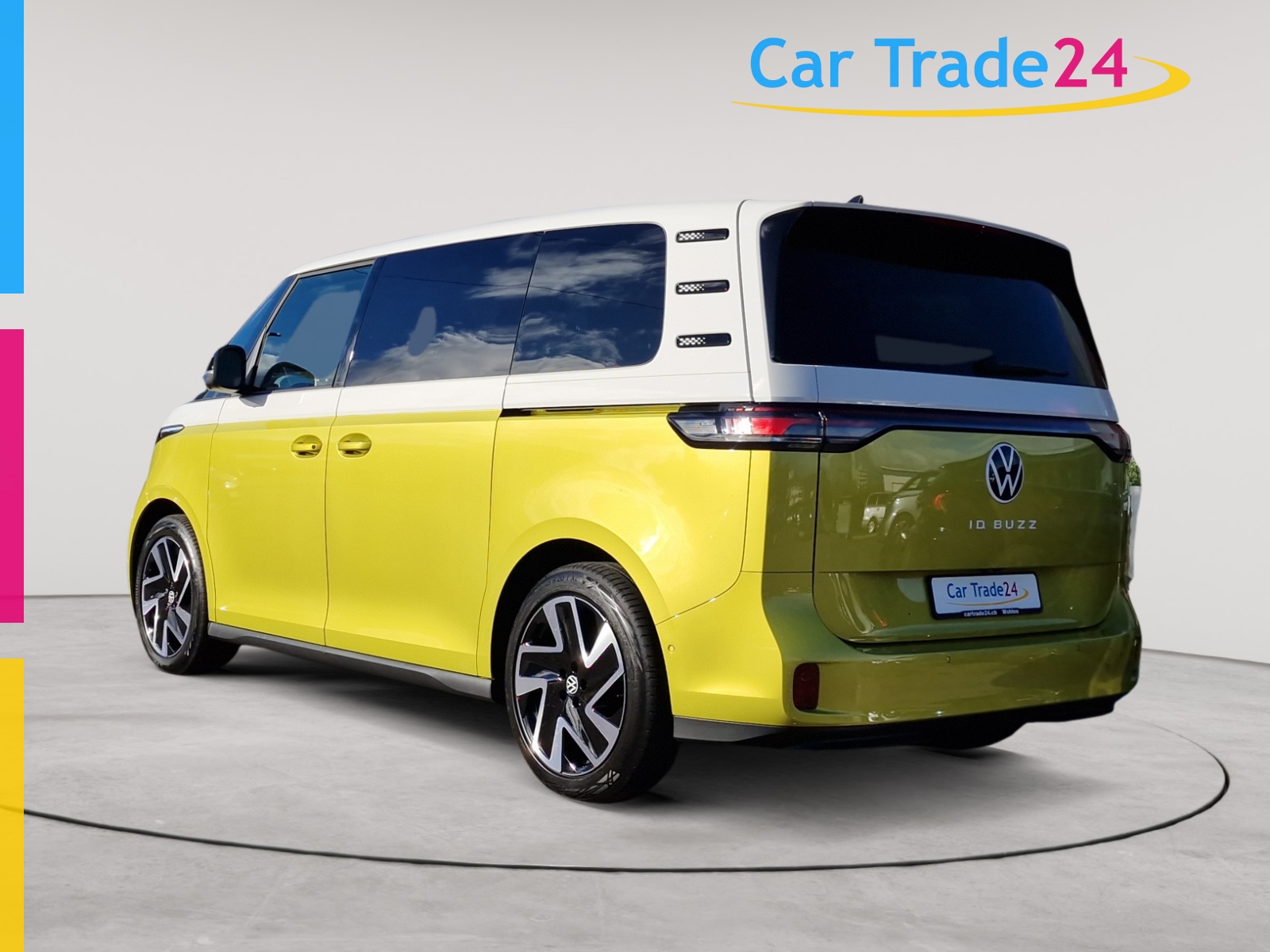 VW ID.Buzz Pro 77kWh AHK-showroom-element-3