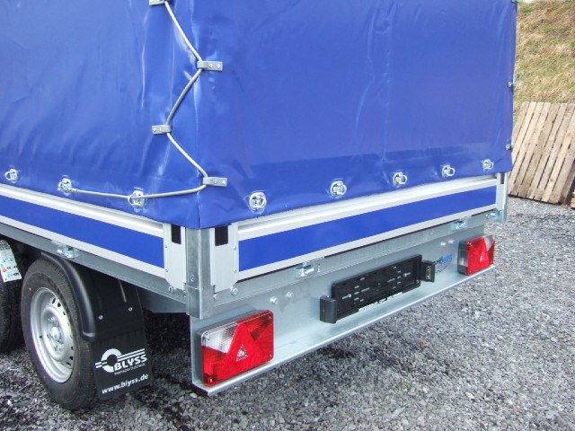 BLYSS Condor 1 2700 KG mit Blachenaufbau-image-4