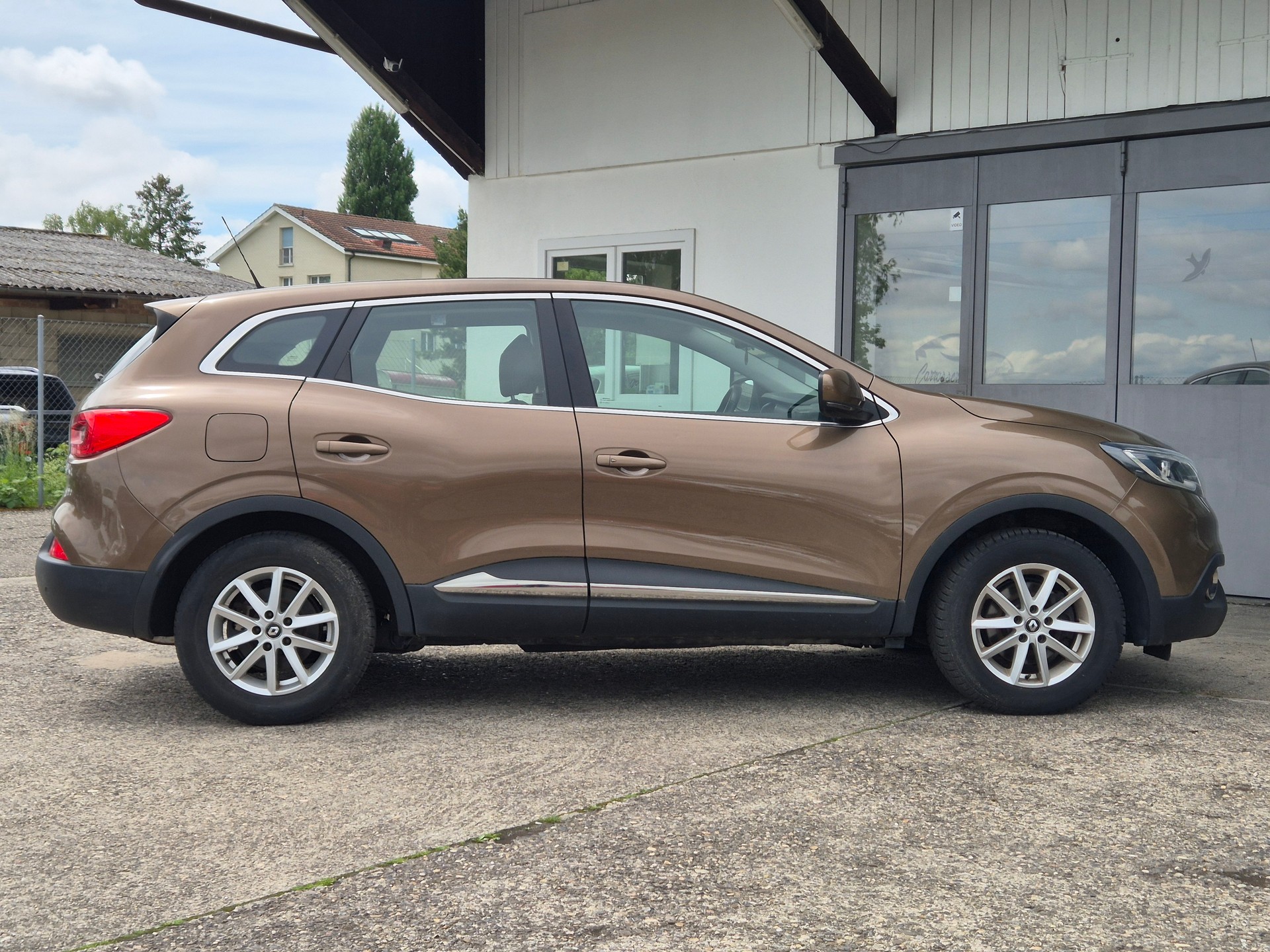 RENAULT KADJAR 1.5 DCI ZEN EDC-showroom-element-3