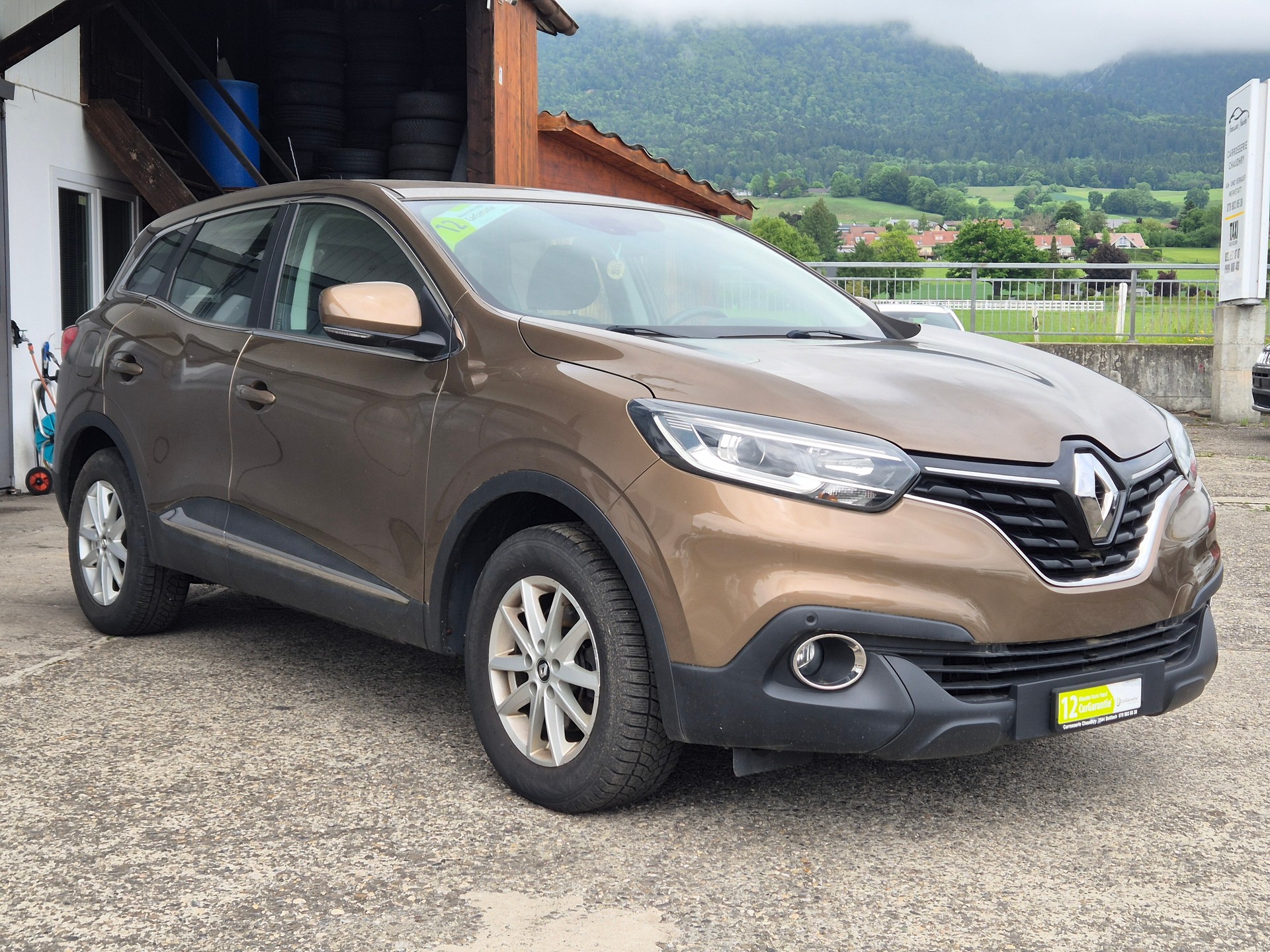 RENAULT KADJAR 1.5 DCI ZEN EDC-showroom-element-2