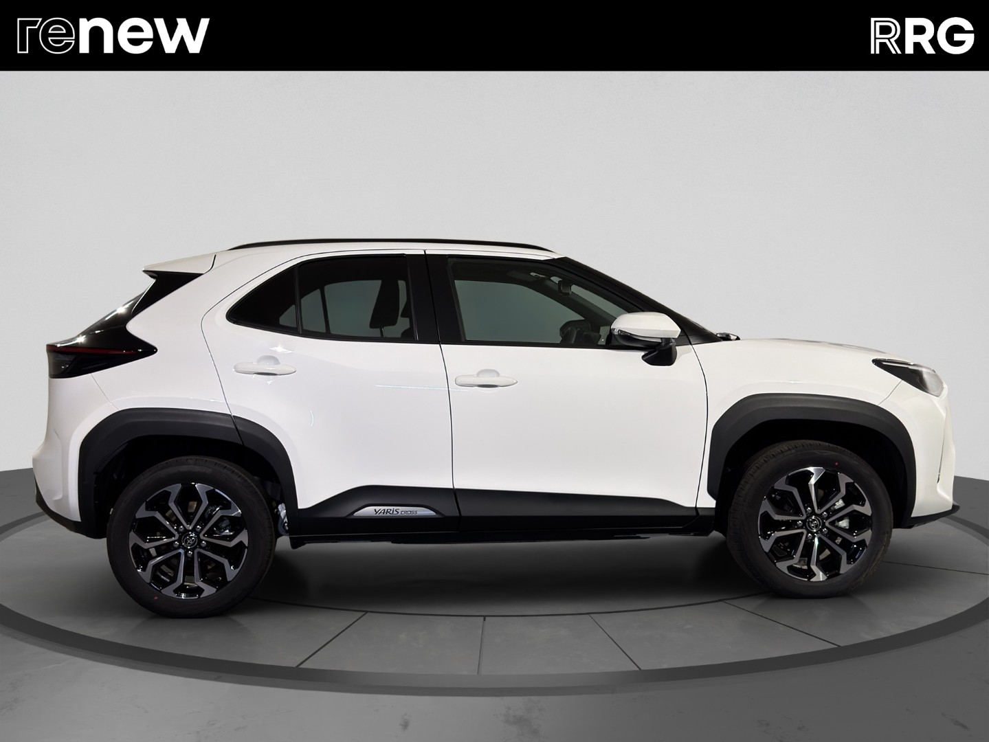 TOYOTA Yaris Cross 1.5 Trend e-CVT-showroom-element-1