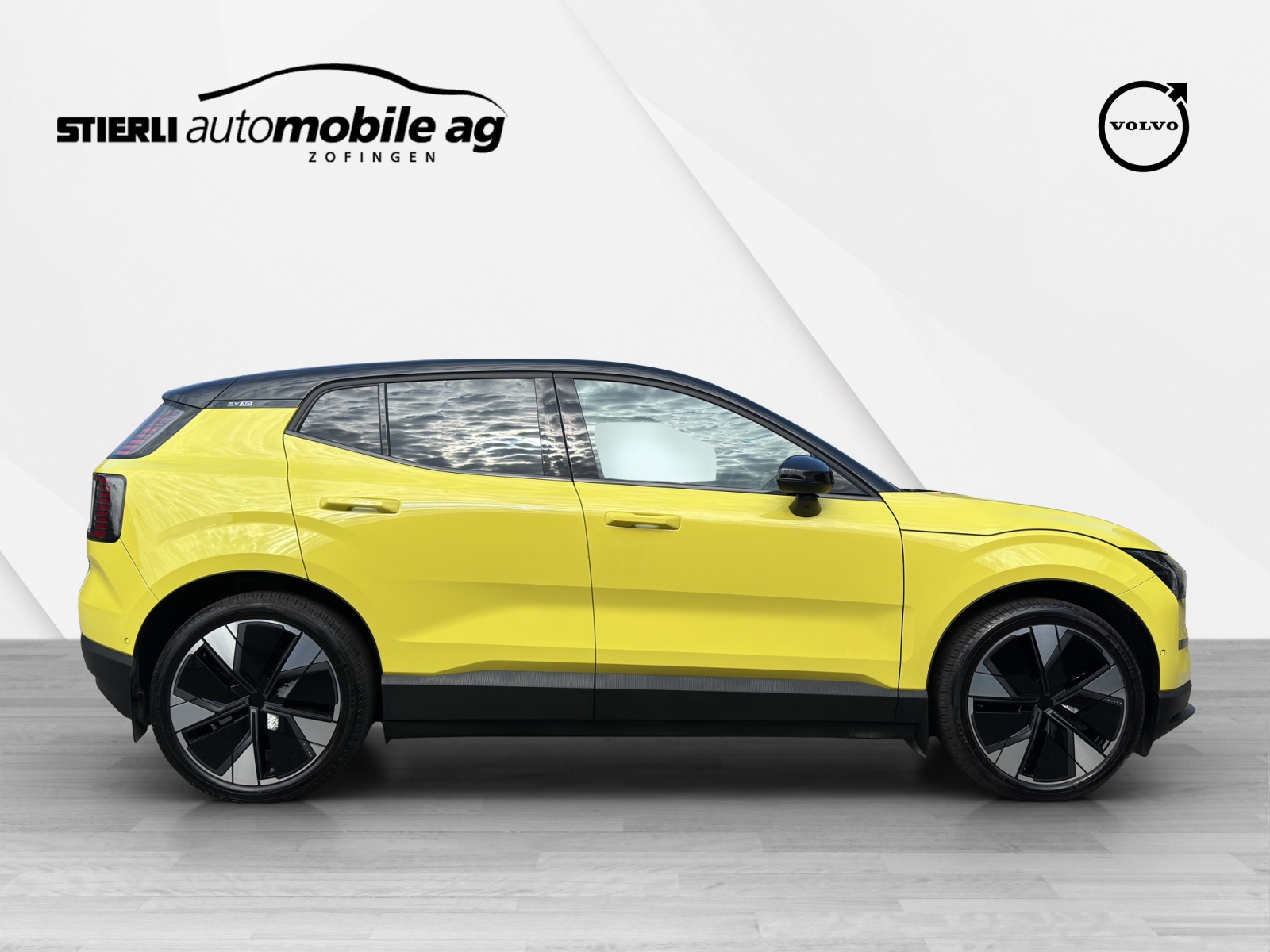 VOLVO EX30 E60 Twin Ultra Performance AWD-showroom-element-3