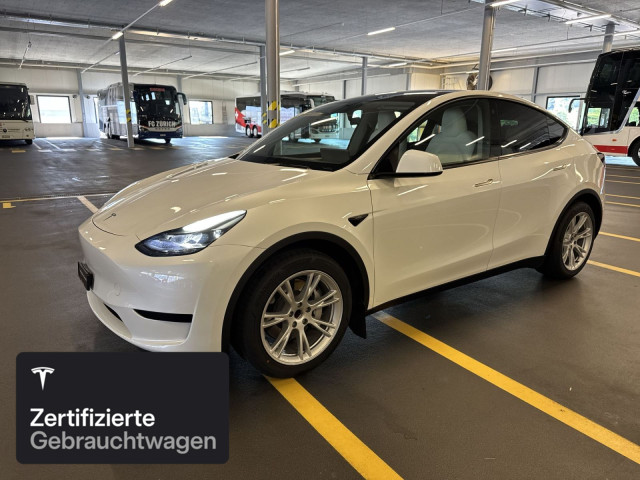 TESLA Model Y Rear-Wheel Drive