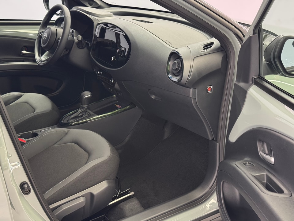 Aygo X Hybrid 1.5 Style