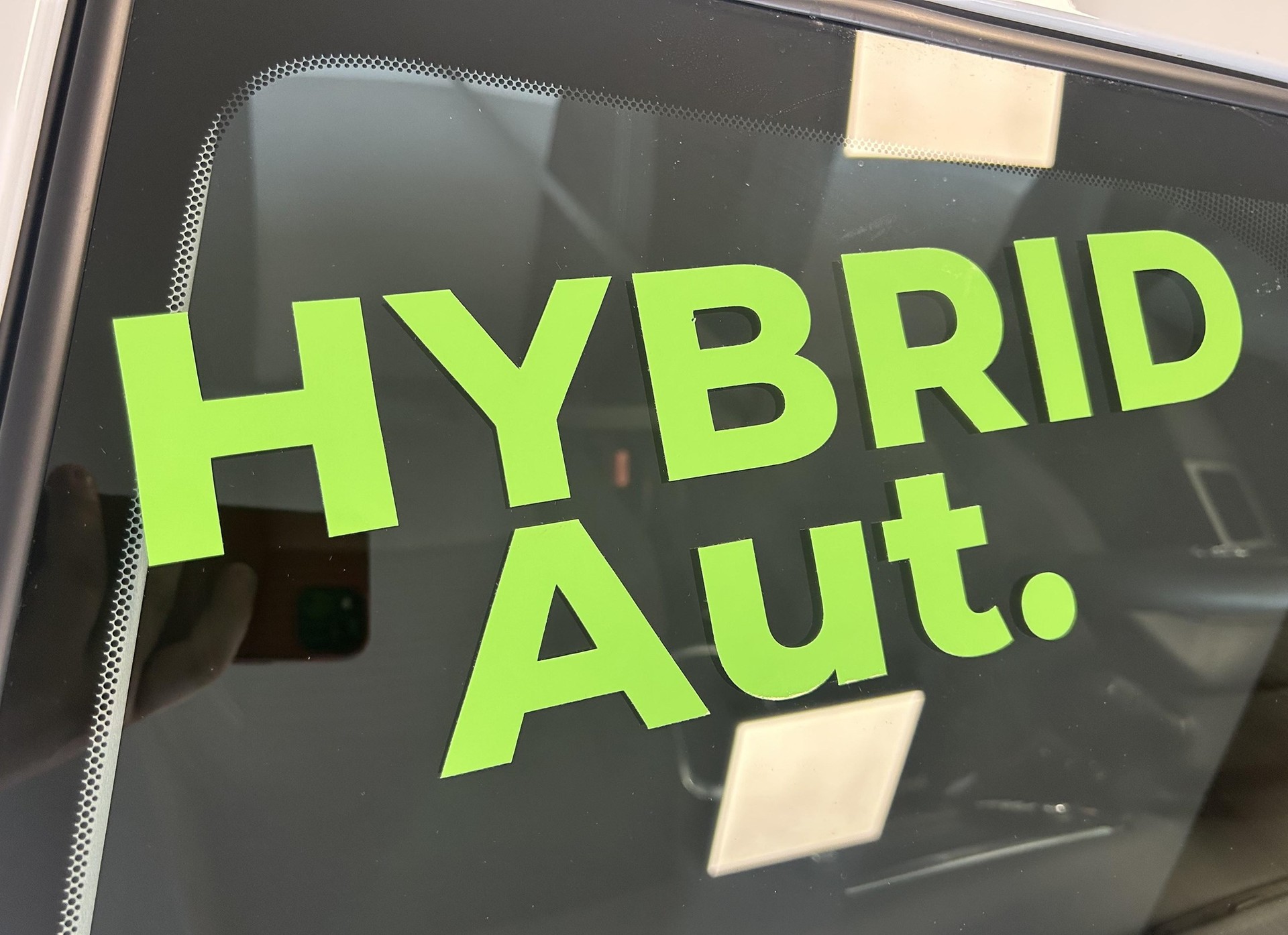TOYOTA Yaris 1.5 VVT-i HSD Comfort-showroom-element-2