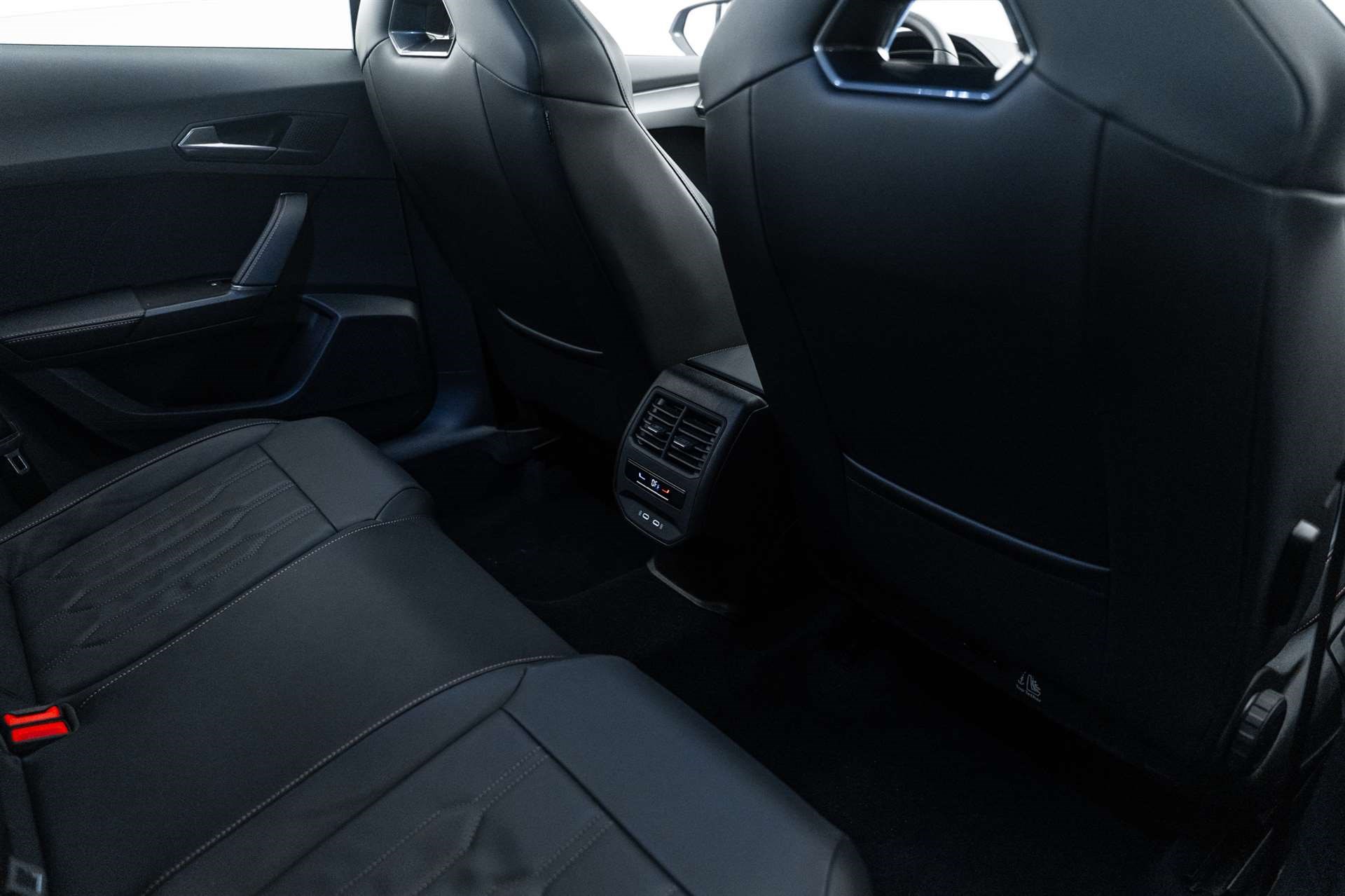 CUPRA Formentor 2.0TSI 310PS VZ 4Drive DSG-image-10