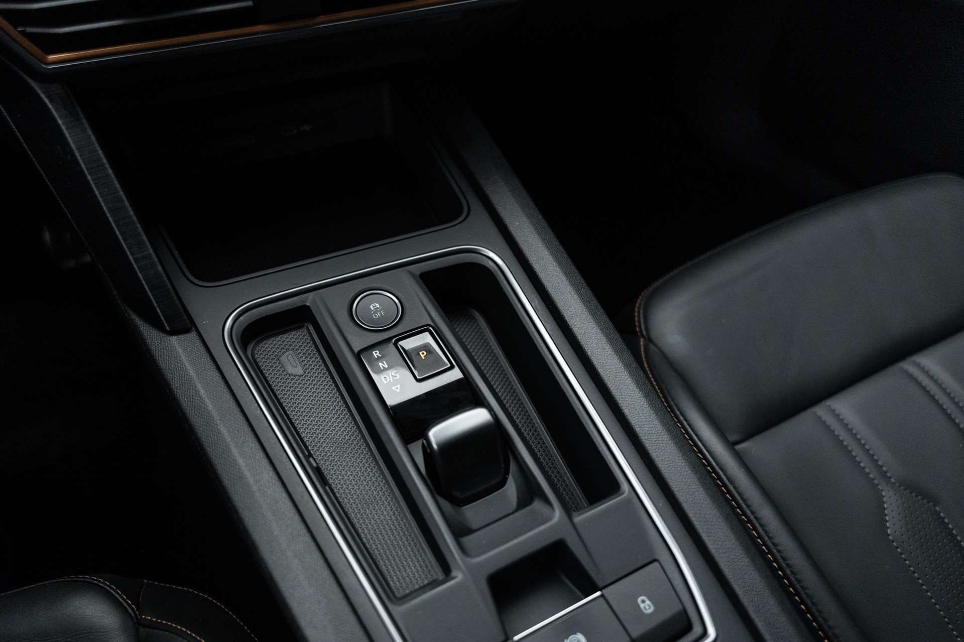 CUPRA Formentor 2.0TSI 310PS VZ 4Drive DSG-image-24