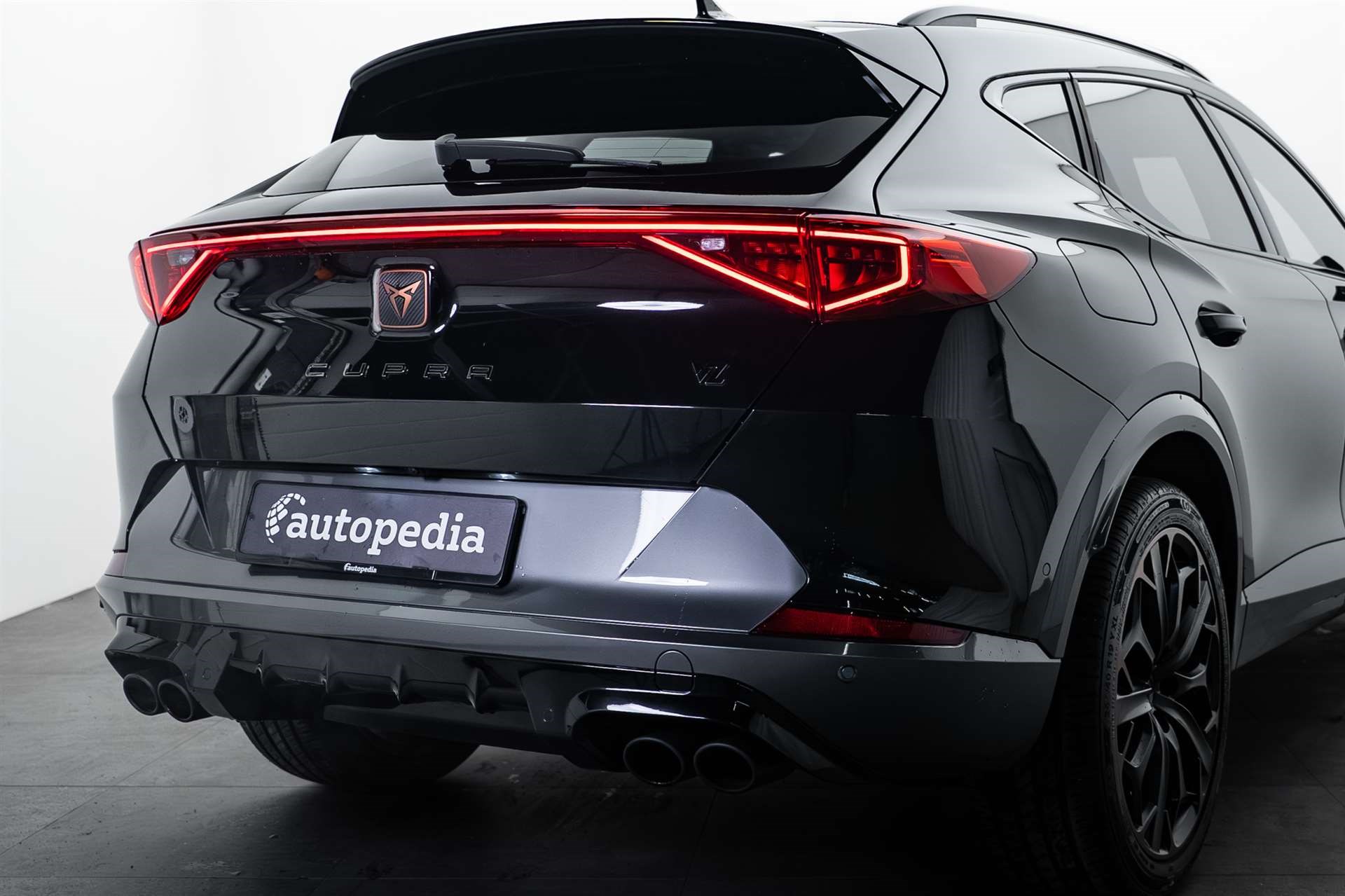 CUPRA Formentor 2.0TSI 310PS VZ 4Drive DSG-image-3