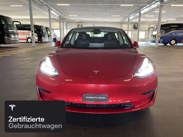 TESLA Model 3 Long Range AWD-showroom-element-1