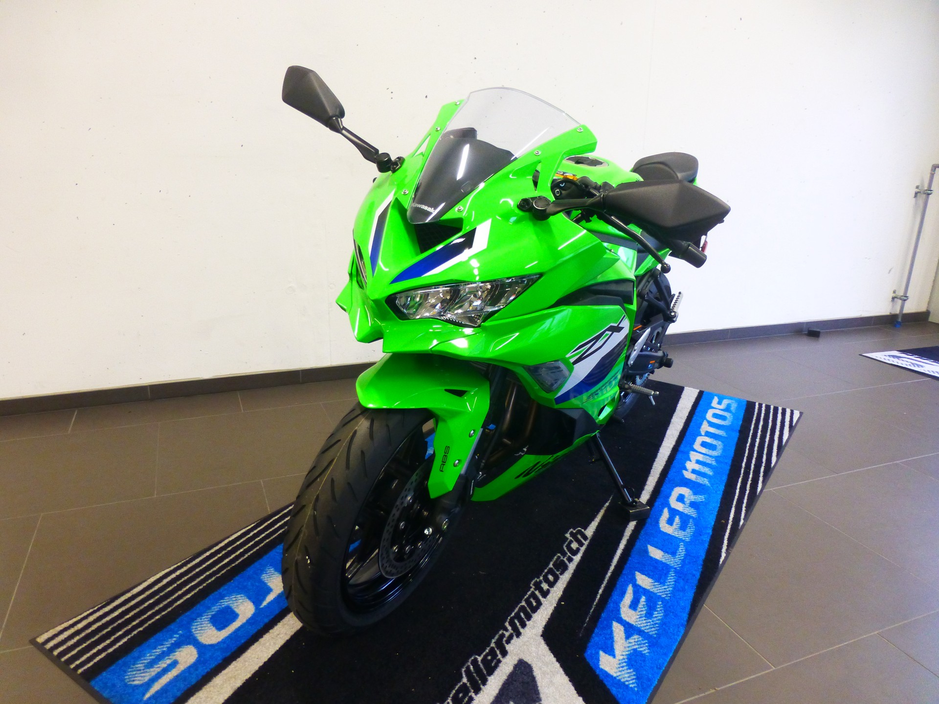 KAWASAKI NINJA ZX-4R - Occasionen kaufen | AutoScout24