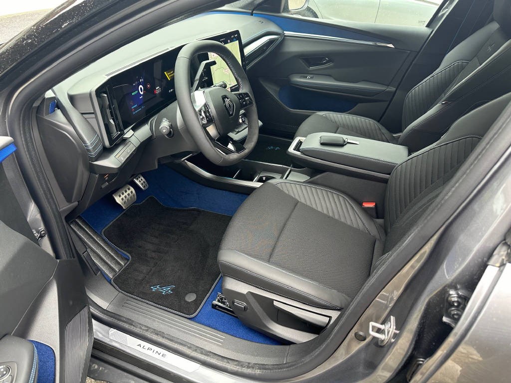 RENAULT Scénic E-Tech esprit Alpine-image-10