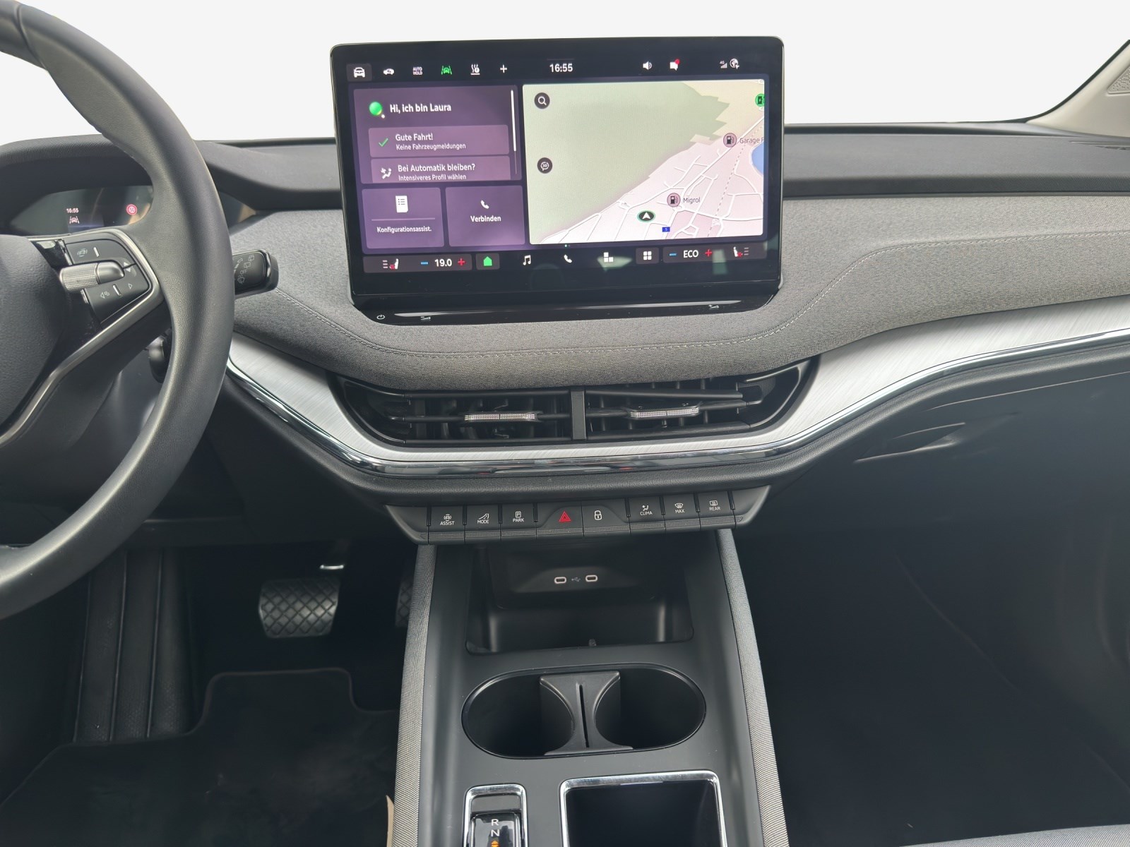 SKODA Enyaq 85-image-9