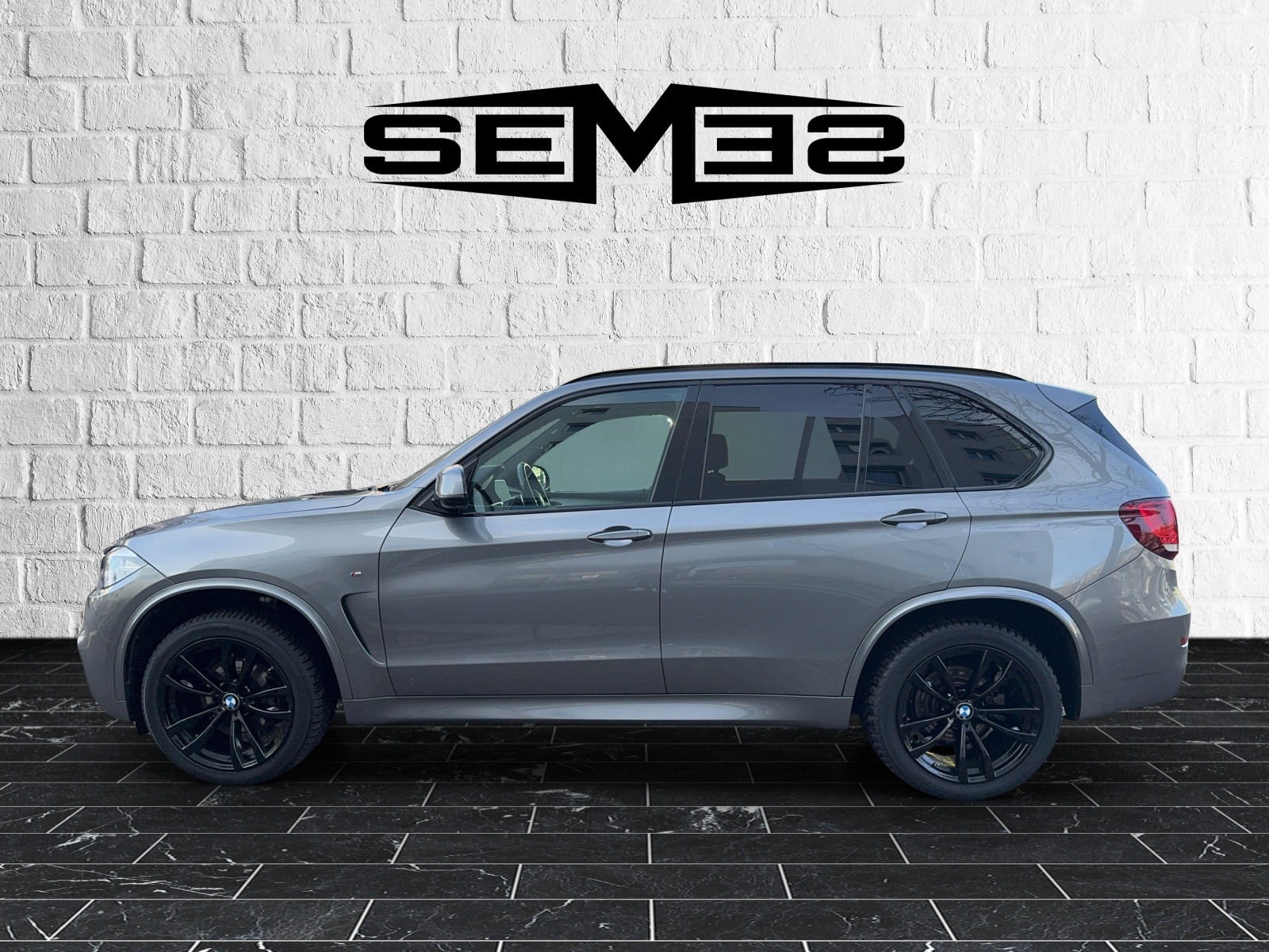 BMW X5 xDrive 30d Steptronic-showroom-element-1