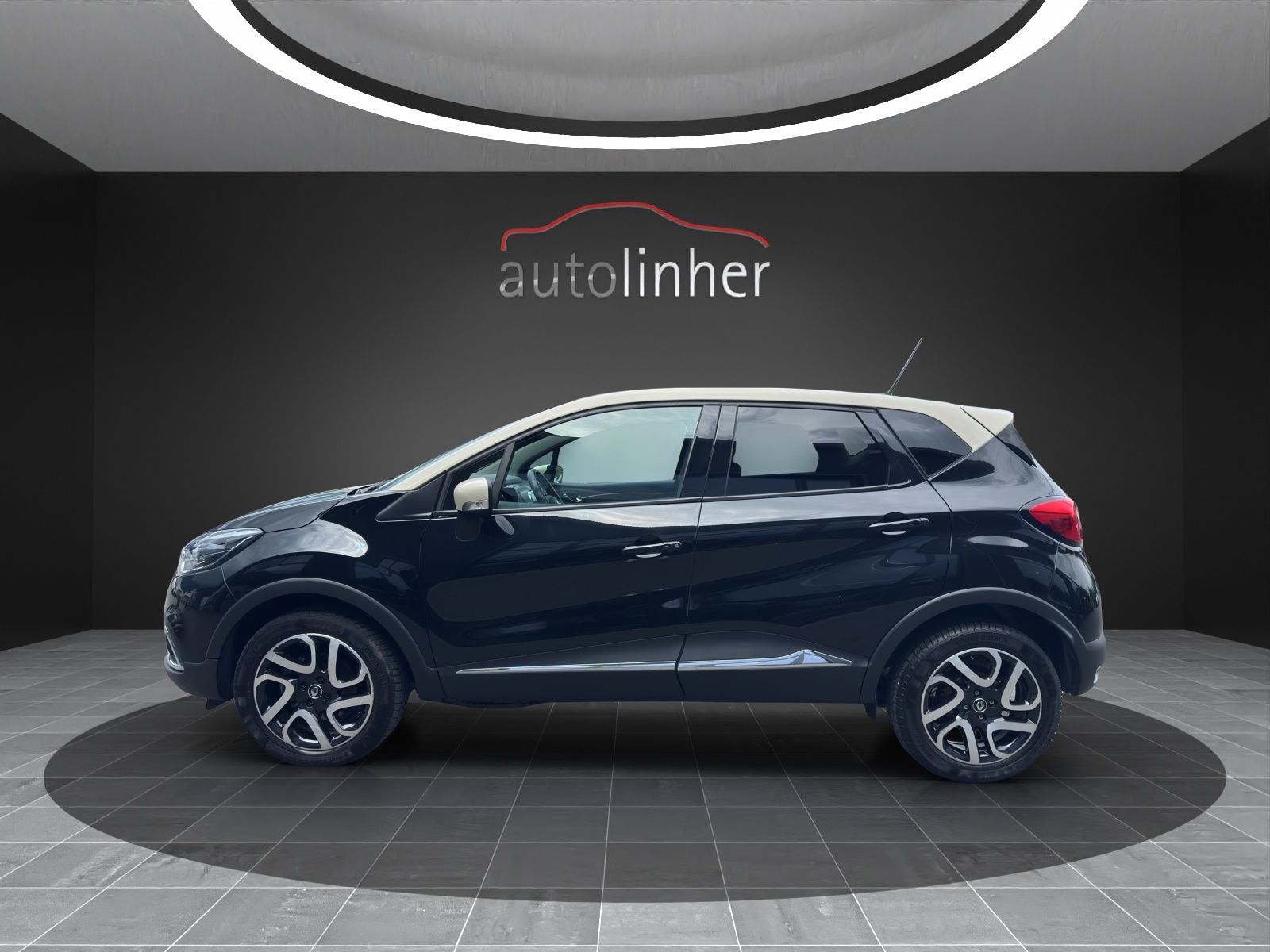 RENAULT Captur 1.5 dCi 110-showroom-element-1