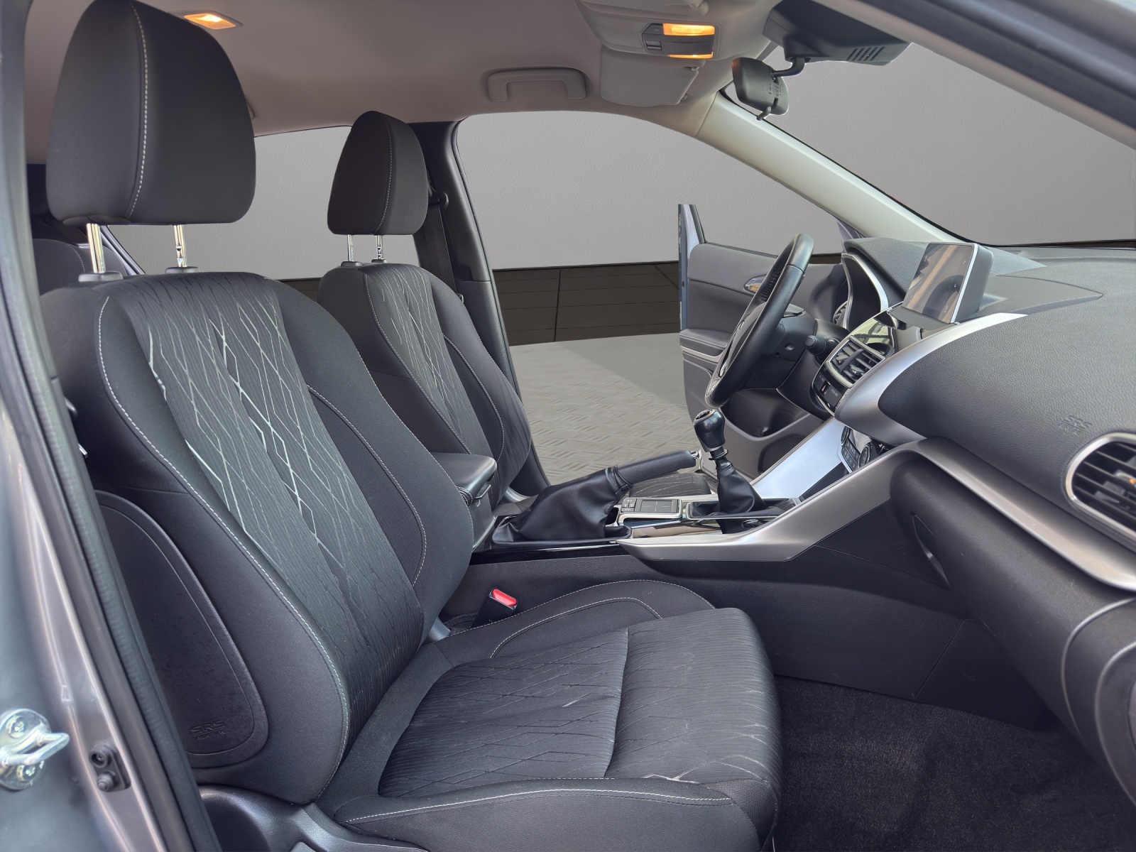 MITSUBISHI Eclipse Cross 1.5 T-Mivec Style2WD-image-16