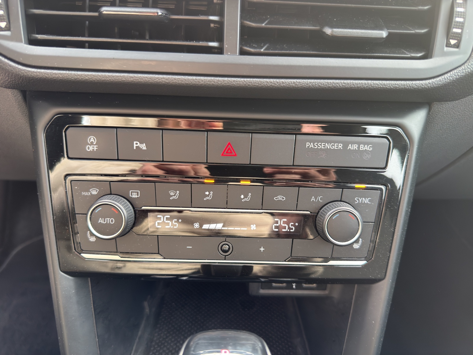 Image VW T-CROSS T-Cross 1.0 TSI Life DSG