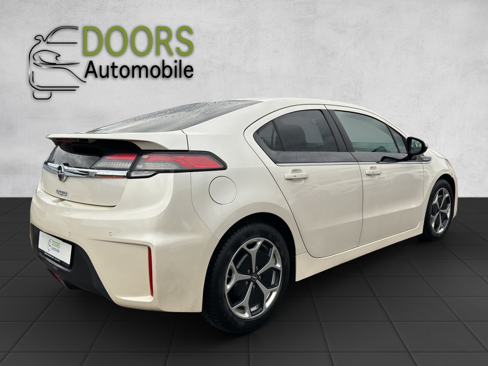 OPEL Ampera E-REV-showroom-element-3