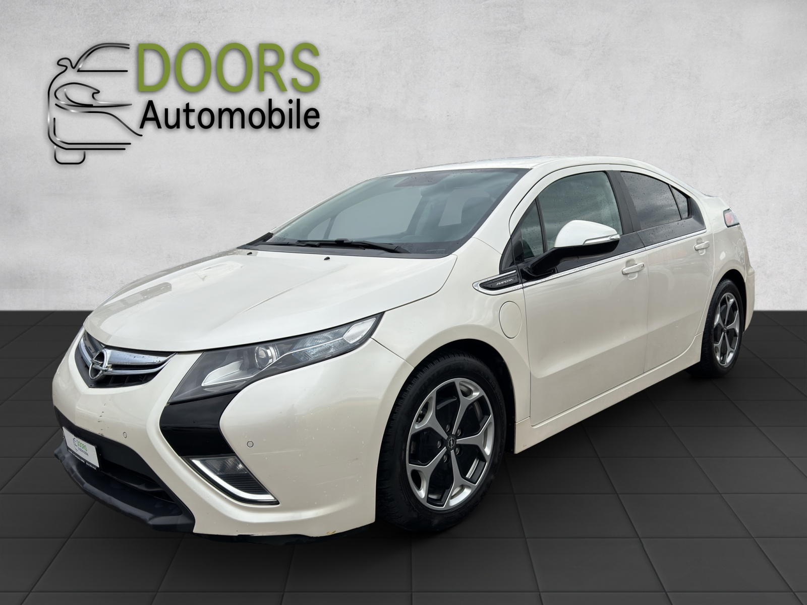 OPEL Ampera E-REV-showroom-element-2