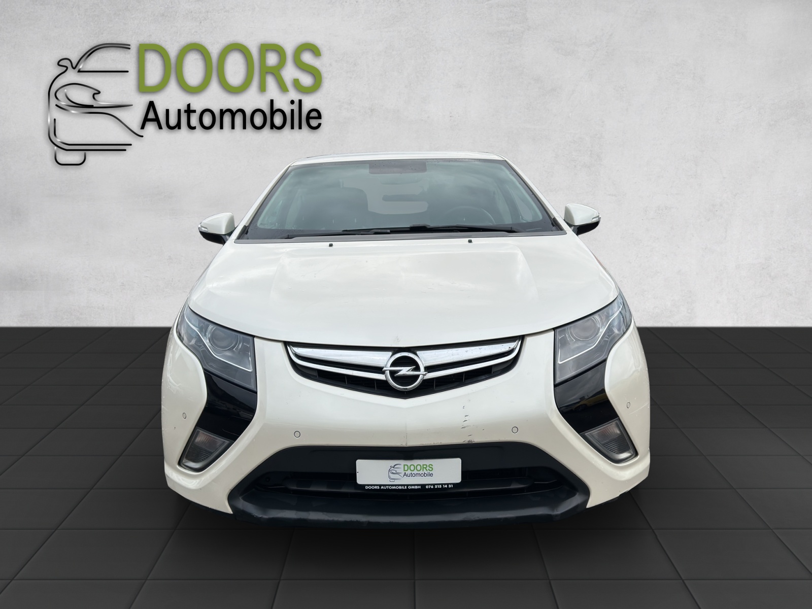 OPEL Ampera E-REV-showroom-element-1