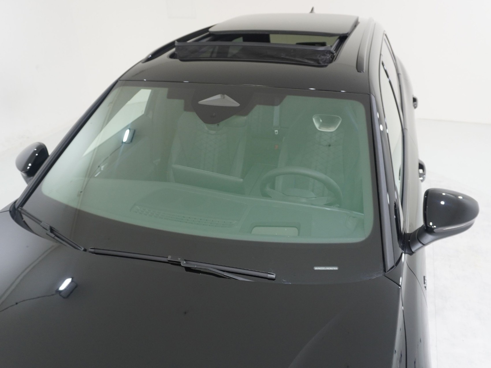 VW PASSAT Variant 2.0 TSI R-Line 4Motion DSG-image-23