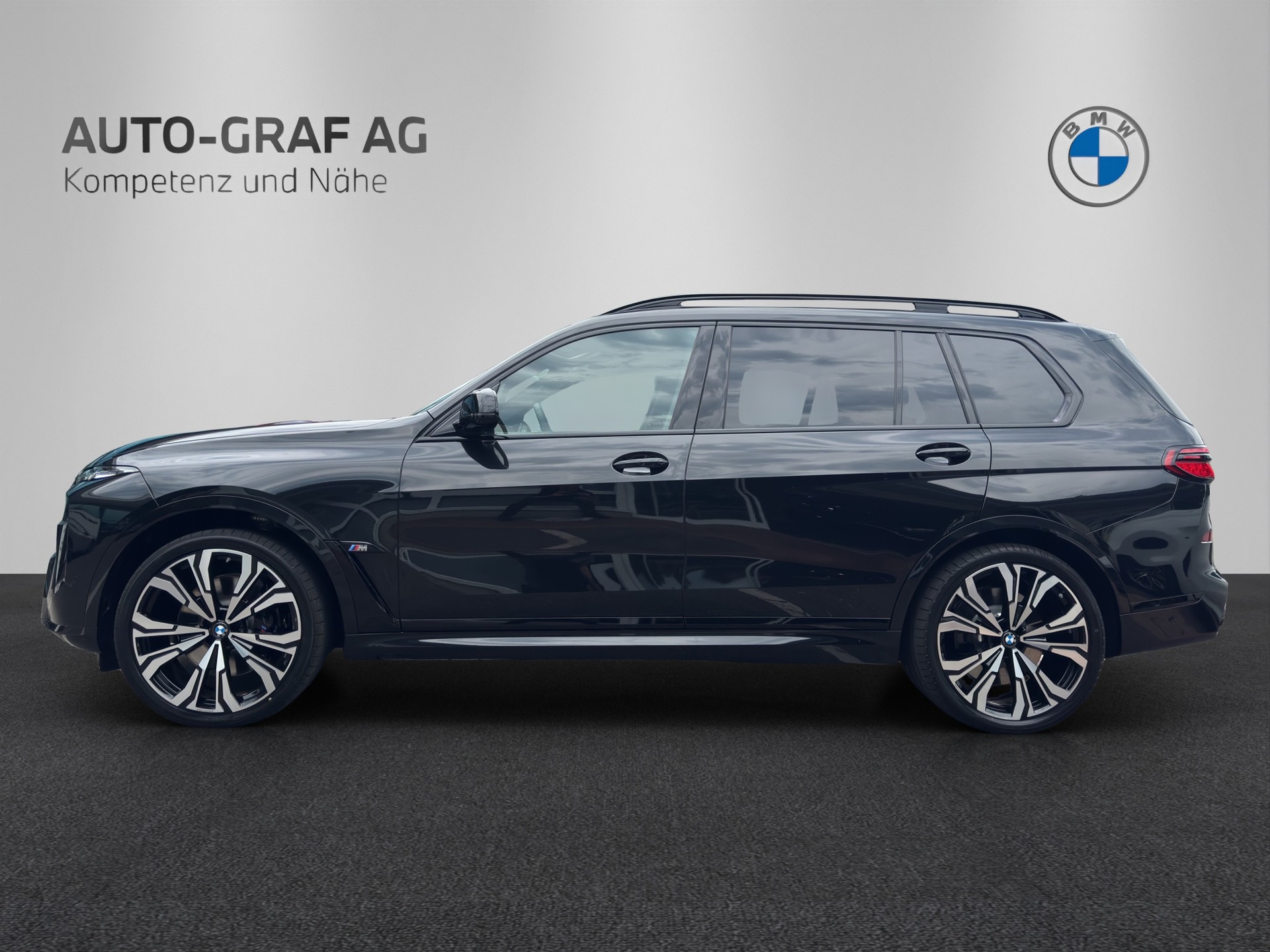 BMW X7 xDrive 48V M60i Steptronic M Sport Pro-showroom-element-1