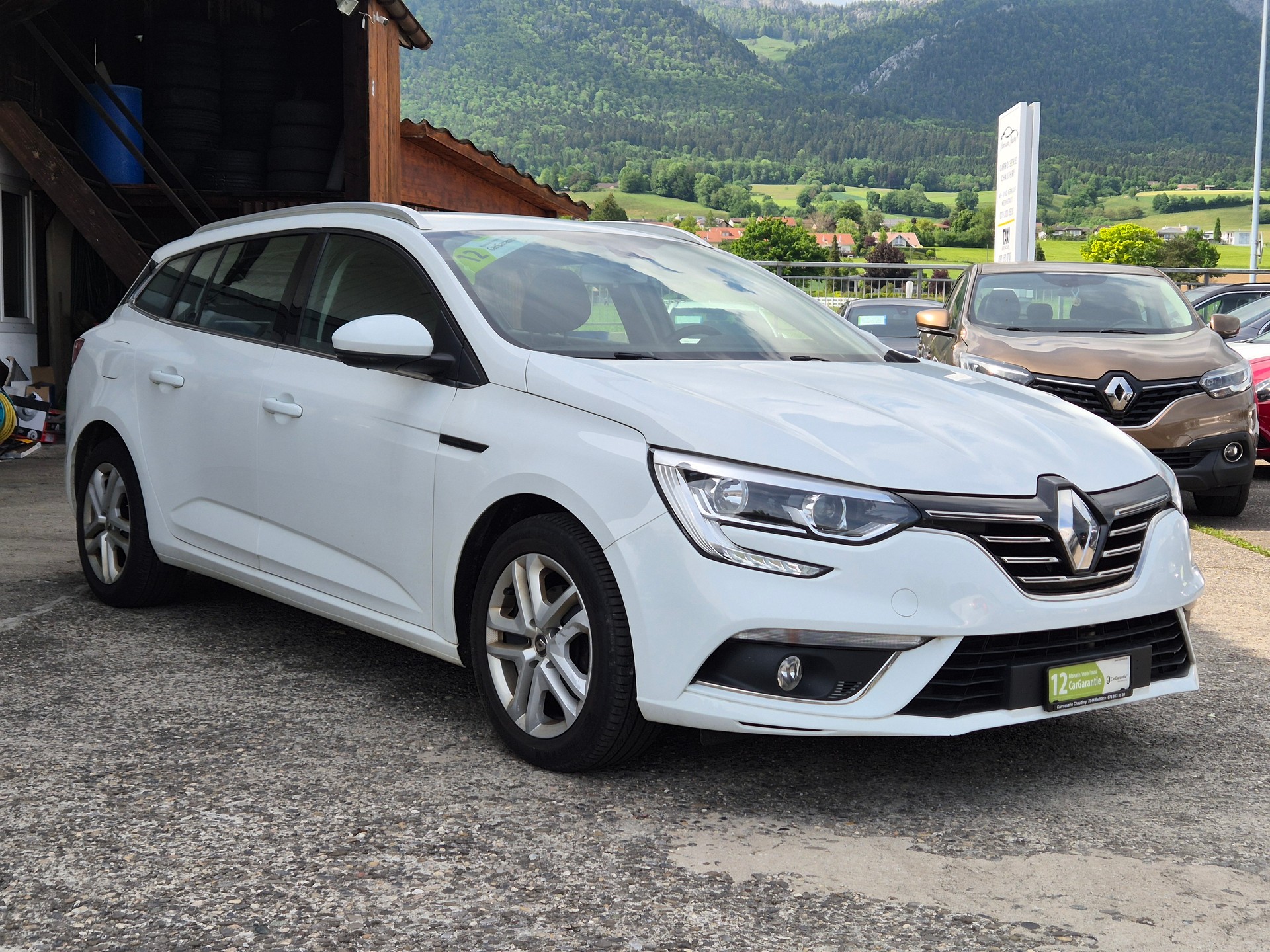 RENAULT MÉGANE GRANDTOUR 1.5 DCI BUSINESS EDC-showroom-element-2