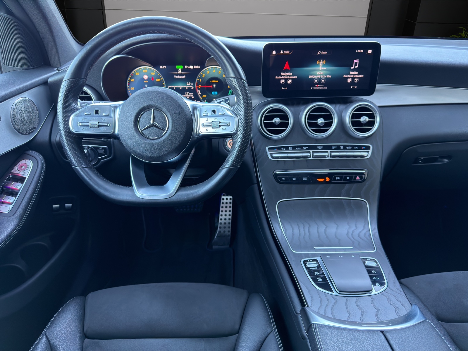 Image MERCEDES-BENZ GLC-300 GLC Coupé 300 e AMG Line Plus 9G-Tronic