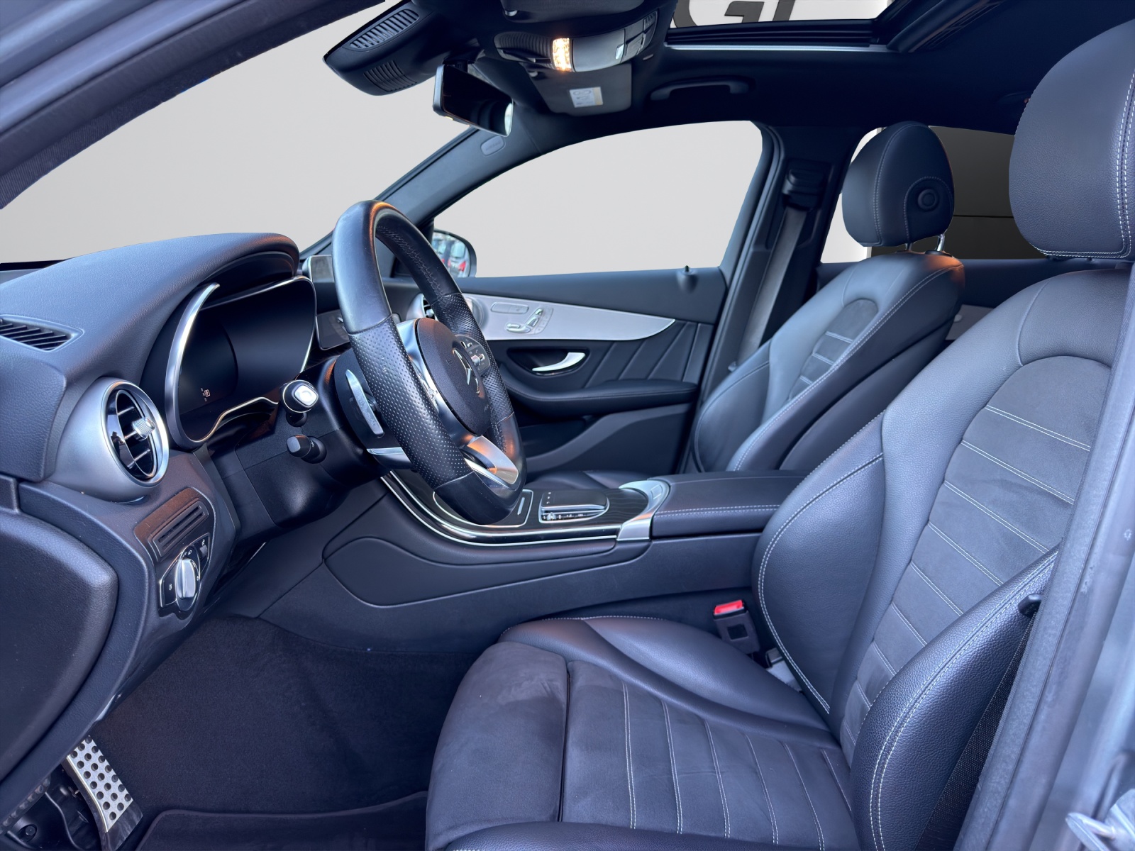 Image MERCEDES-BENZ GLC-300 GLC Coupé 300 e AMG Line Plus 9G-Tronic