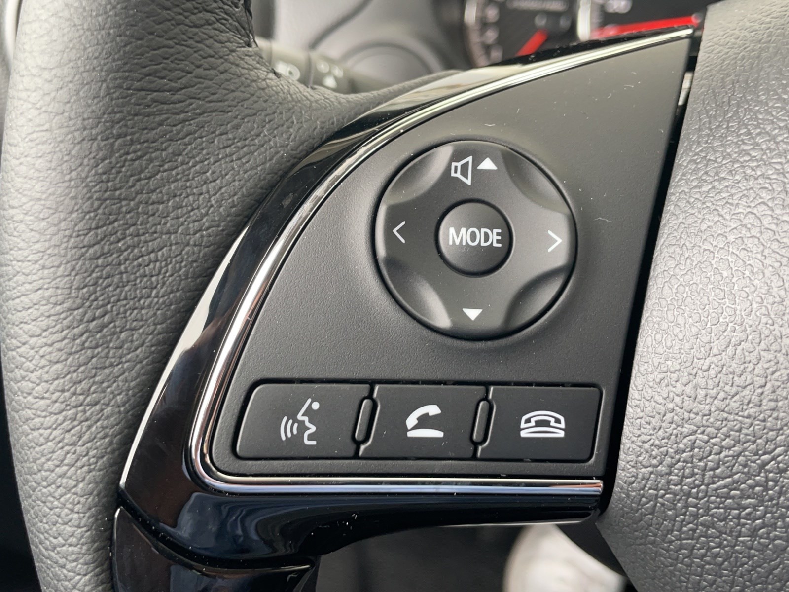 MITSUBISHI Space Star 1.2 MIVEC Invite-image-10