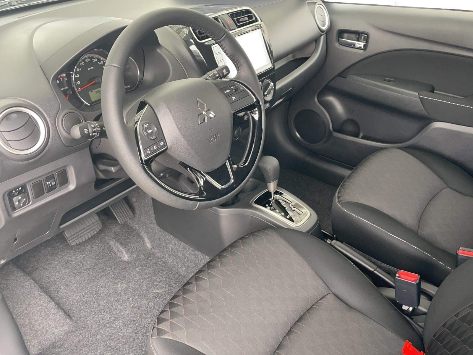 MITSUBISHI Space Star 1.2 MIVEC Invite-image-5