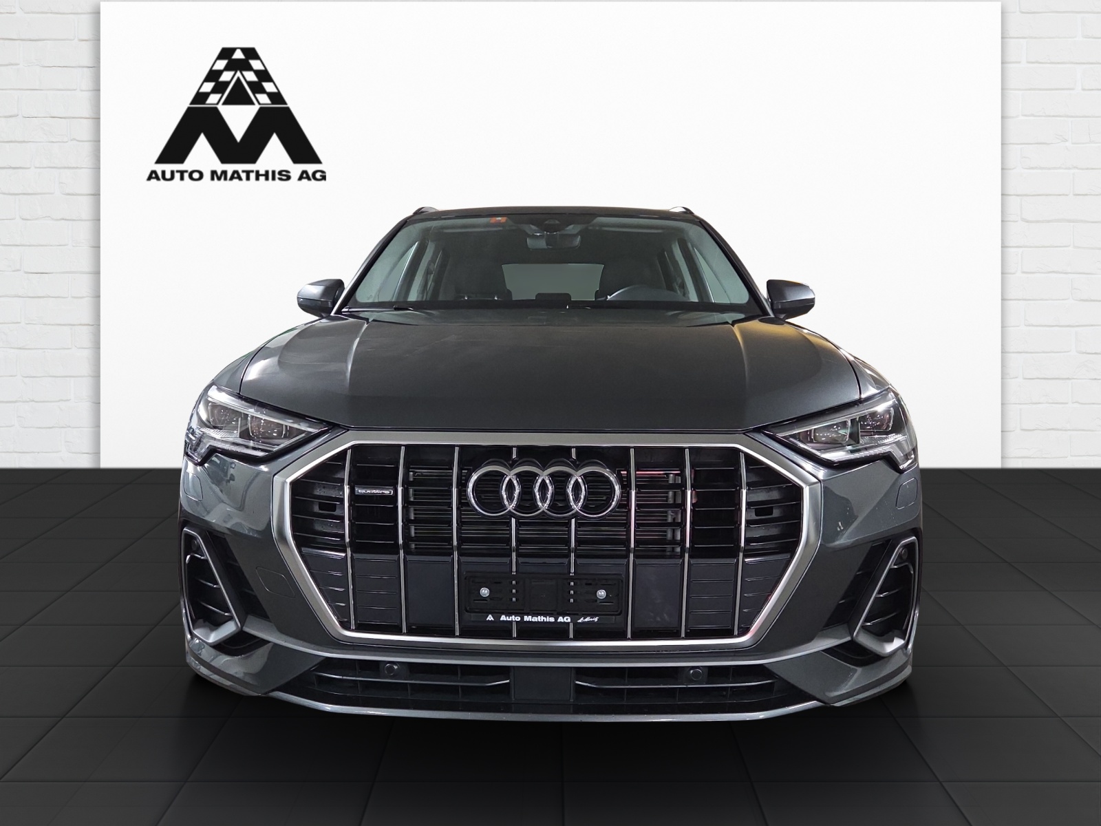 AUDI Q3 40 TFSI S line quattro S-tronic-showroom-element-1