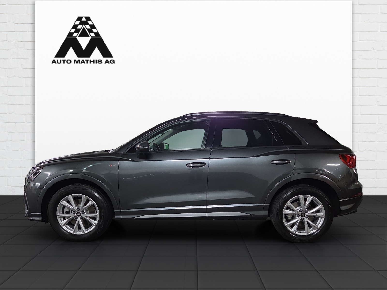 AUDI Q3 40 TFSI S line quattro S-tronic-showroom-element-2