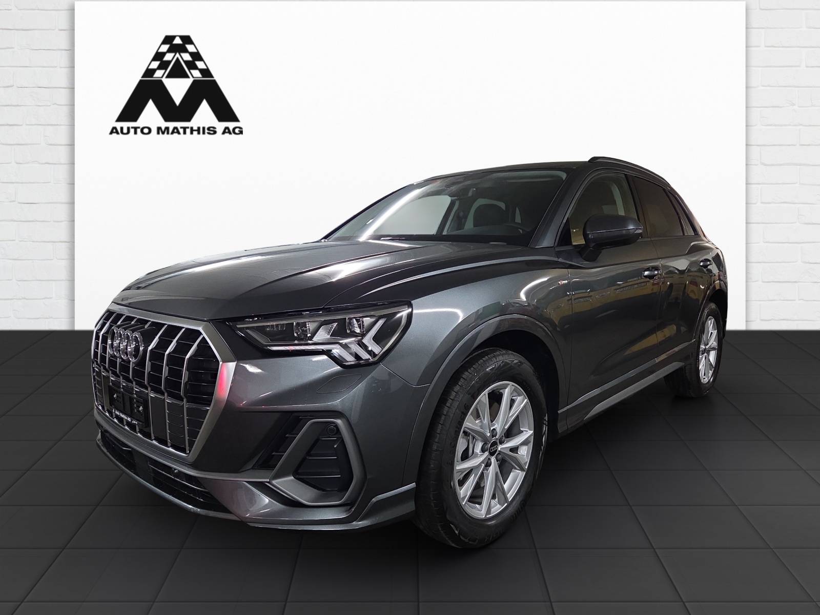 AUDI Q3 40 TFSI S line quattro S-tronic