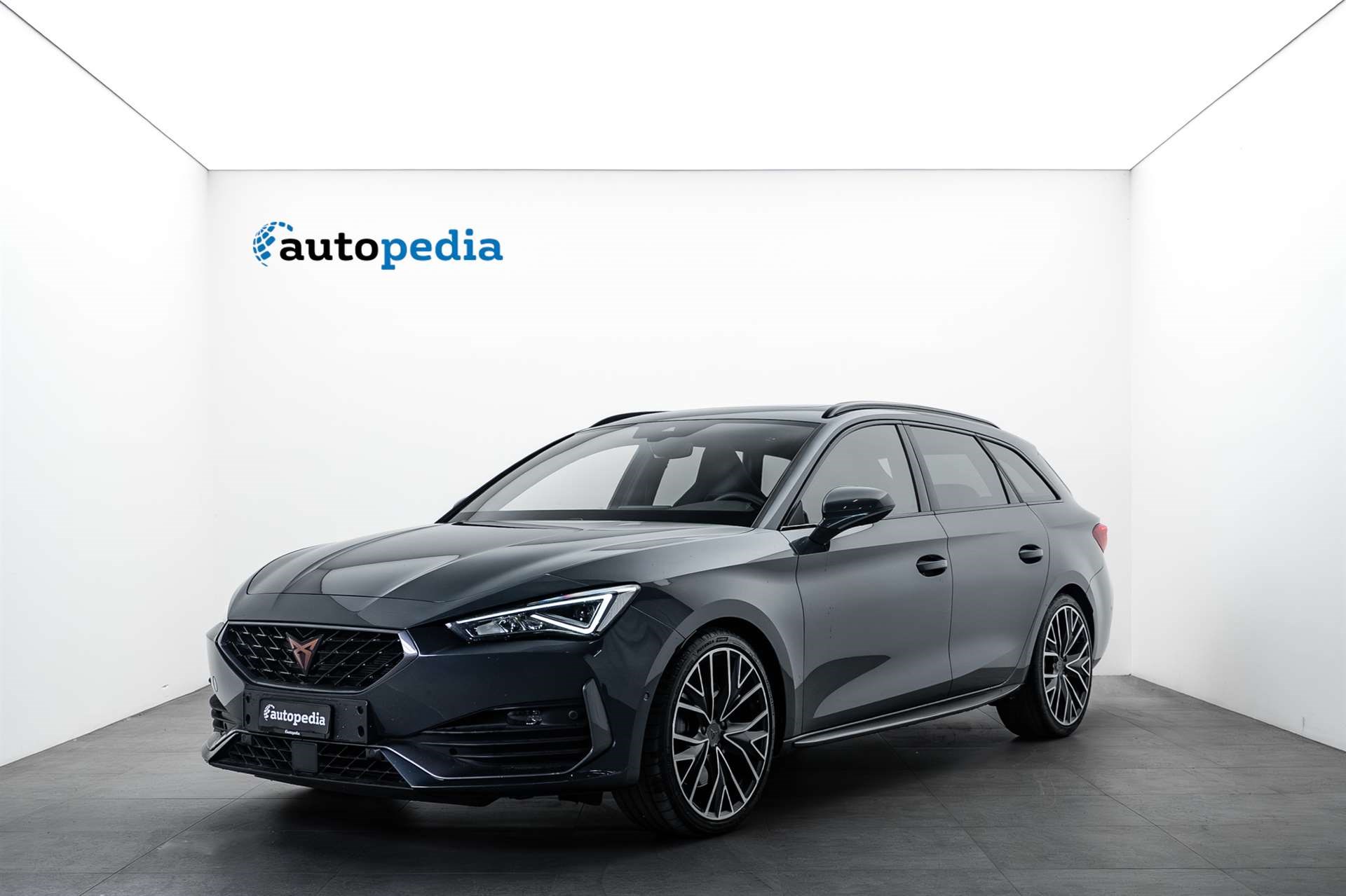CUPRA LEON ST 2.0 TSI 310PS VZ DSG 4Drive-image-0