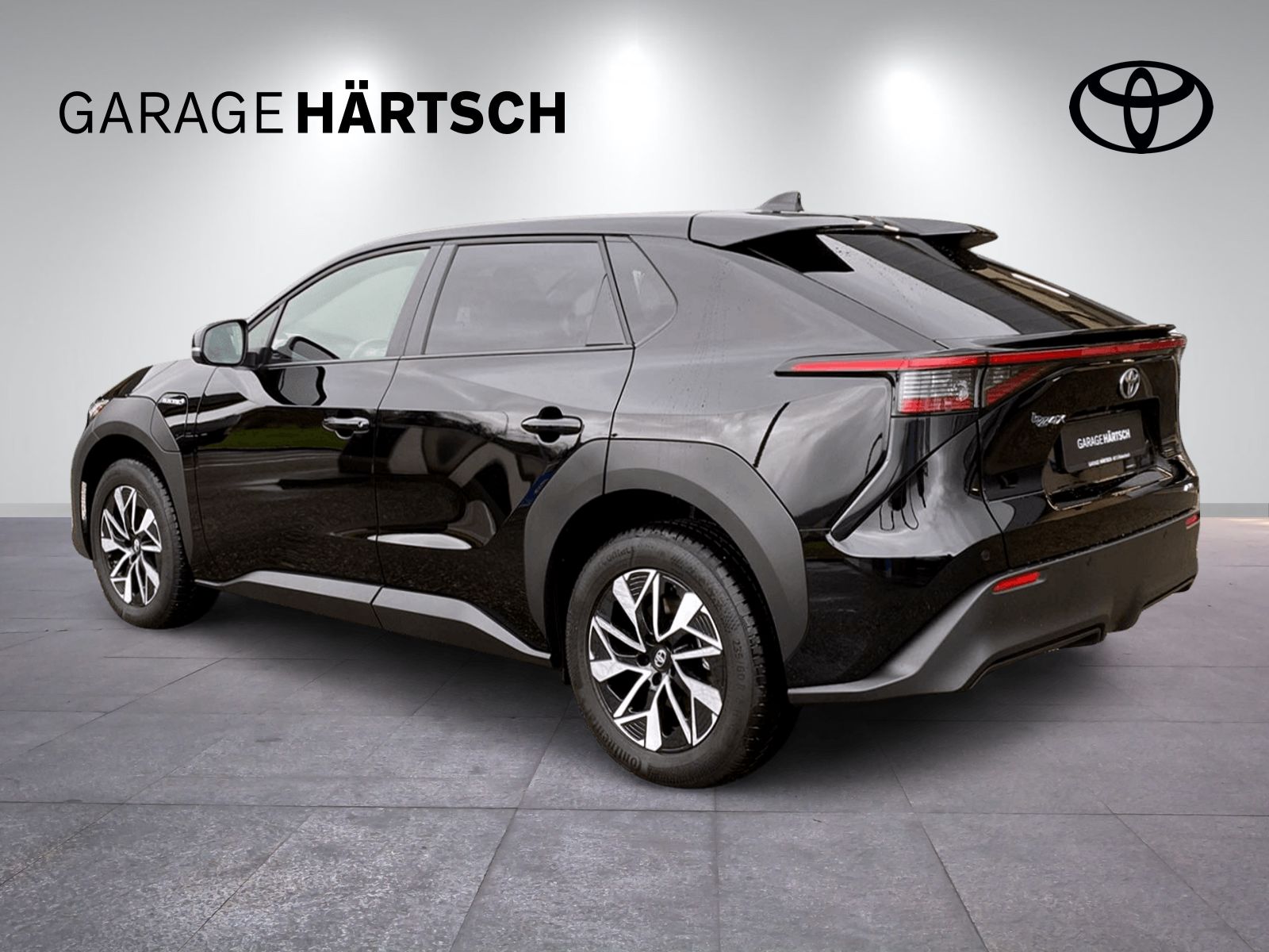 TOYOTA bZ4X 6.6 kw OBC Style AWD-showroom-element-3