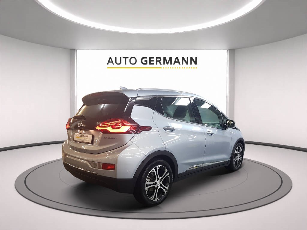 OPEL Ampera-e Electric Excellence-showroom-element-2
