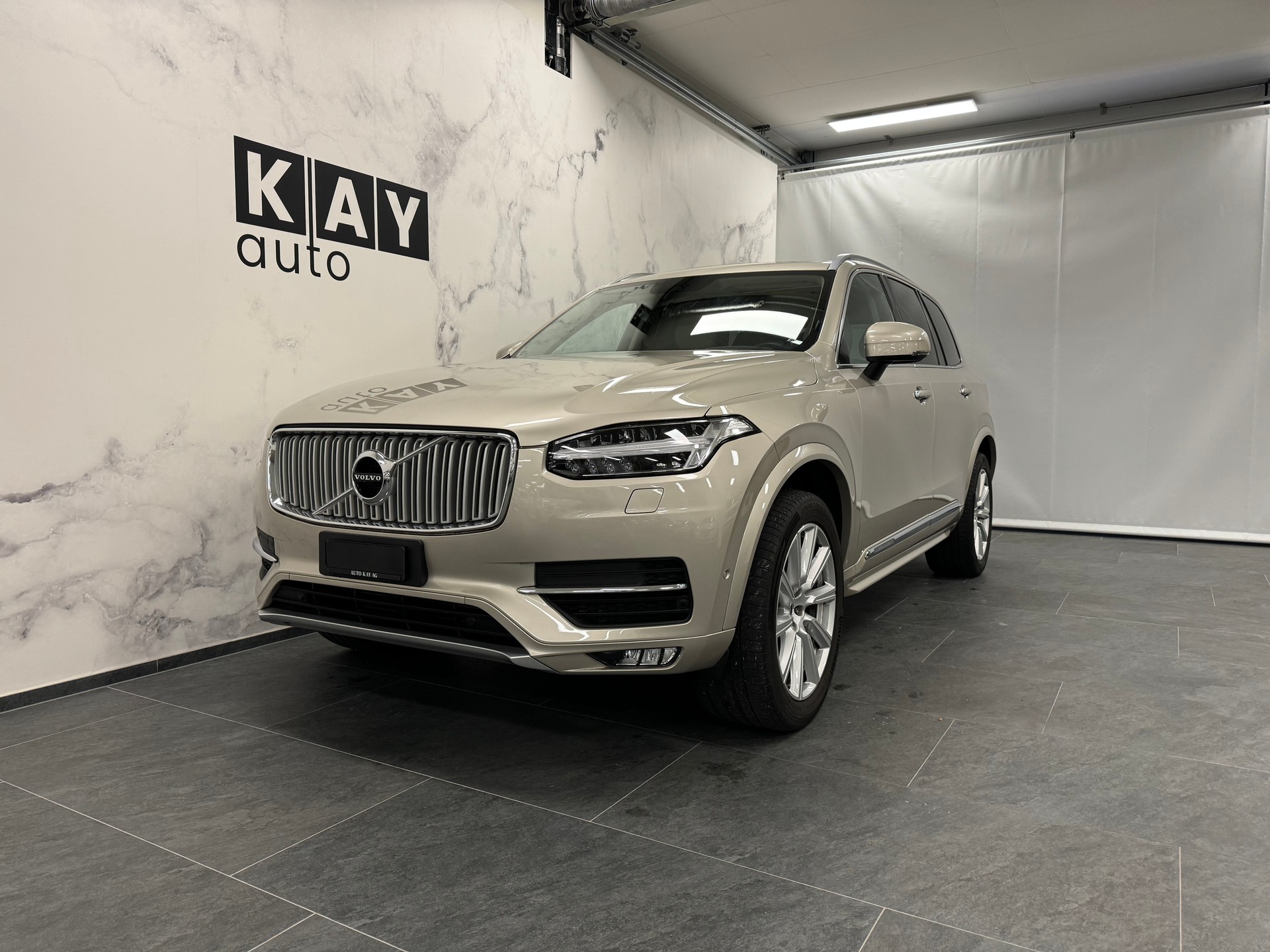 VOLVO XC90 T5 AWD 7 Plätzer