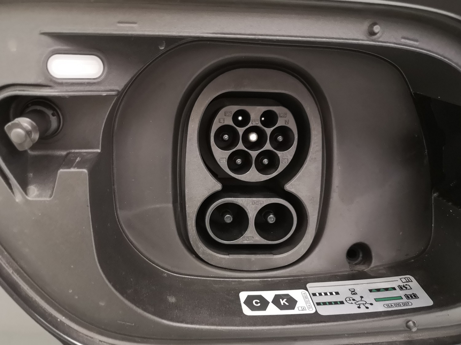 VW ID.5 Pro Performance-image-19
