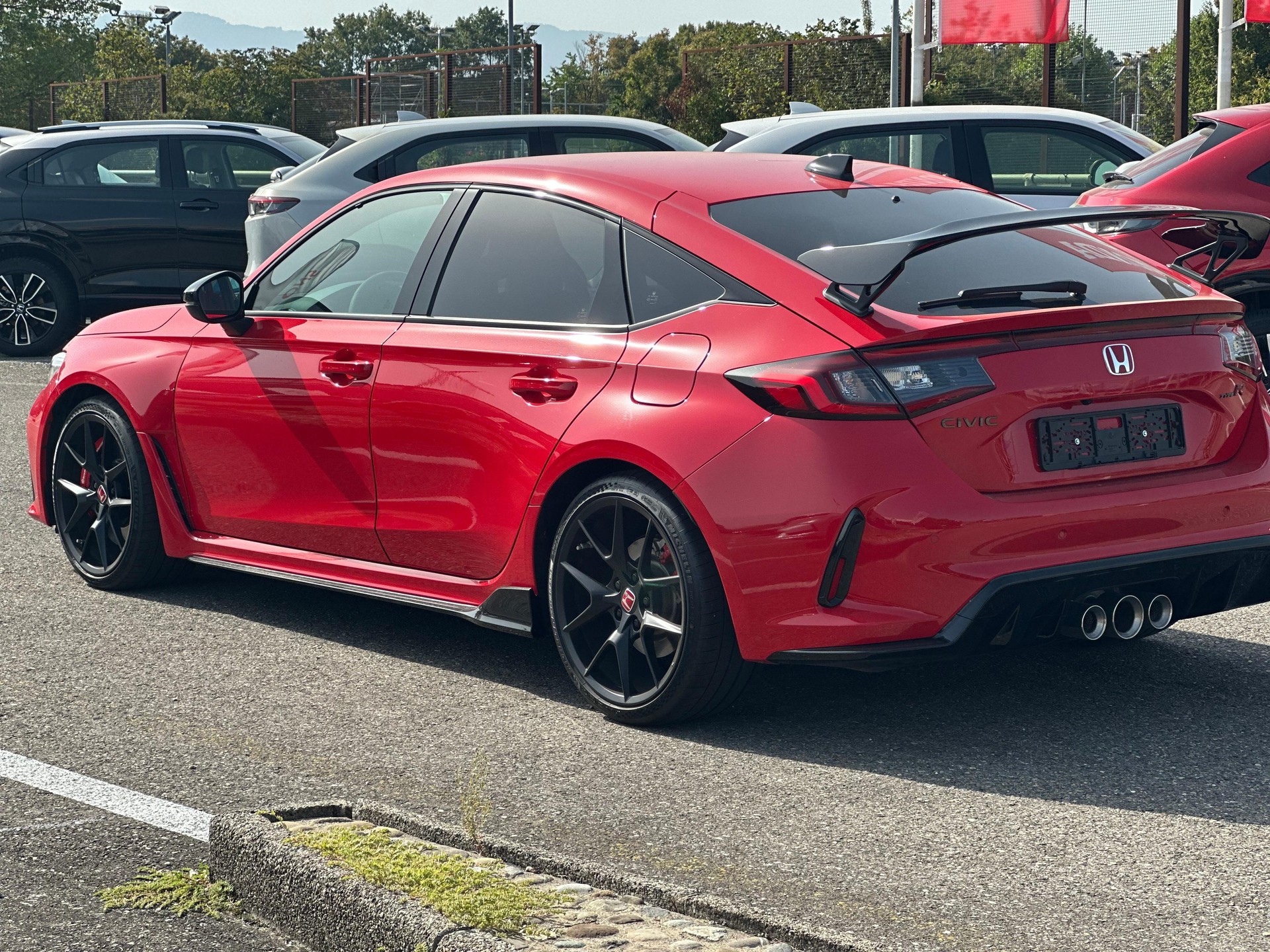 HONDA Civic 2.0 VTEC Type R-showroom-element-3