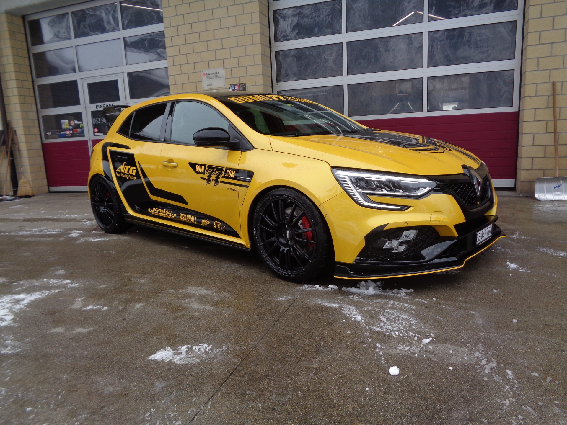 RENAULT Mégane Trophy 300 EDC-showroom-element-1
