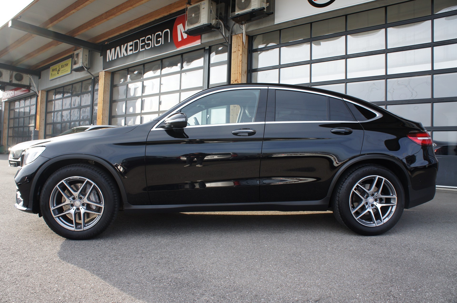 MERCEDES-BENZ GLC Coupé 220 d AMG Line 4Matic 9G-Tronic-showroom-element-1