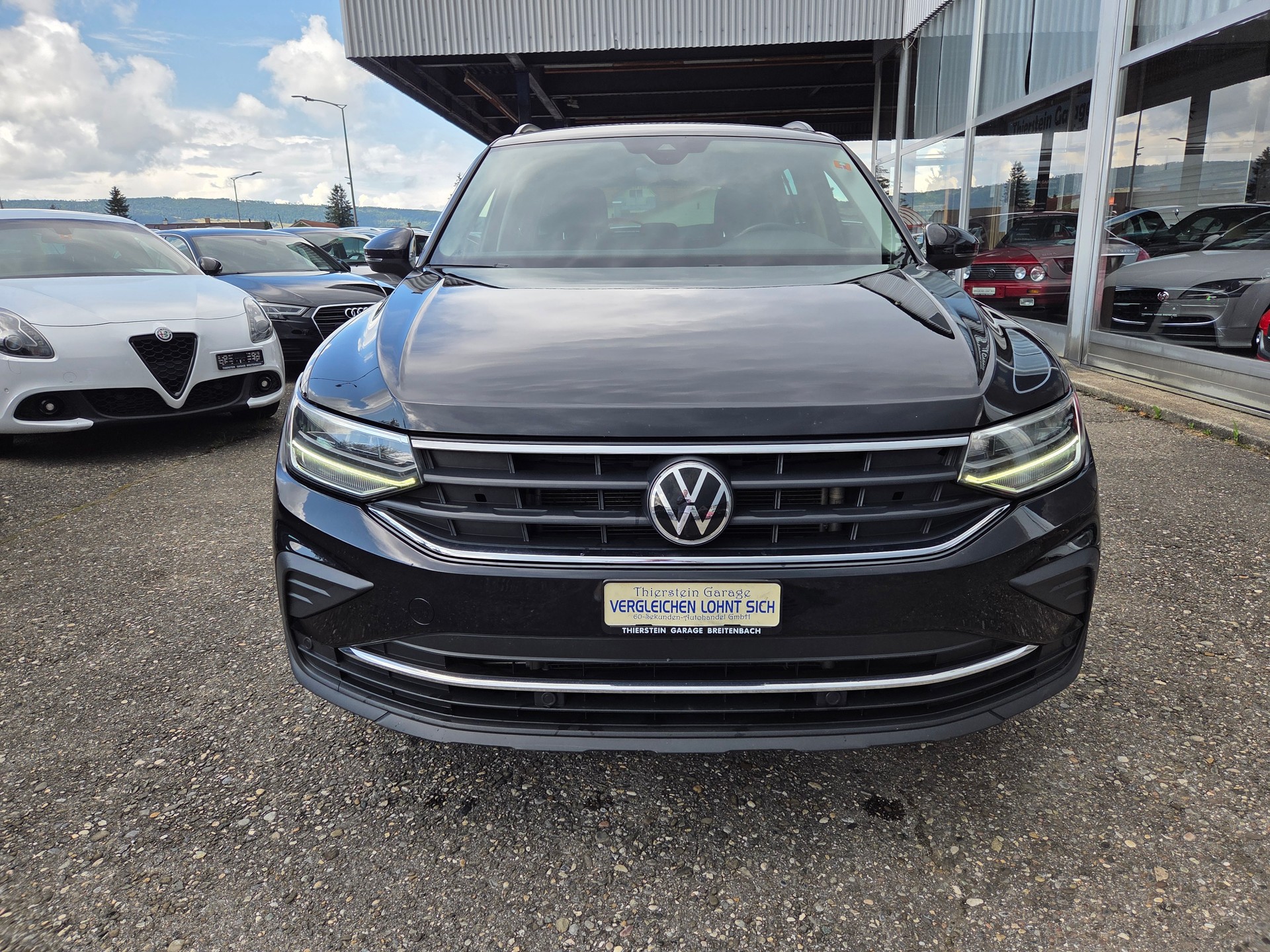 VW Tiguan 2.0 TDI SCR Life 4Motion DSG-showroom-element-2