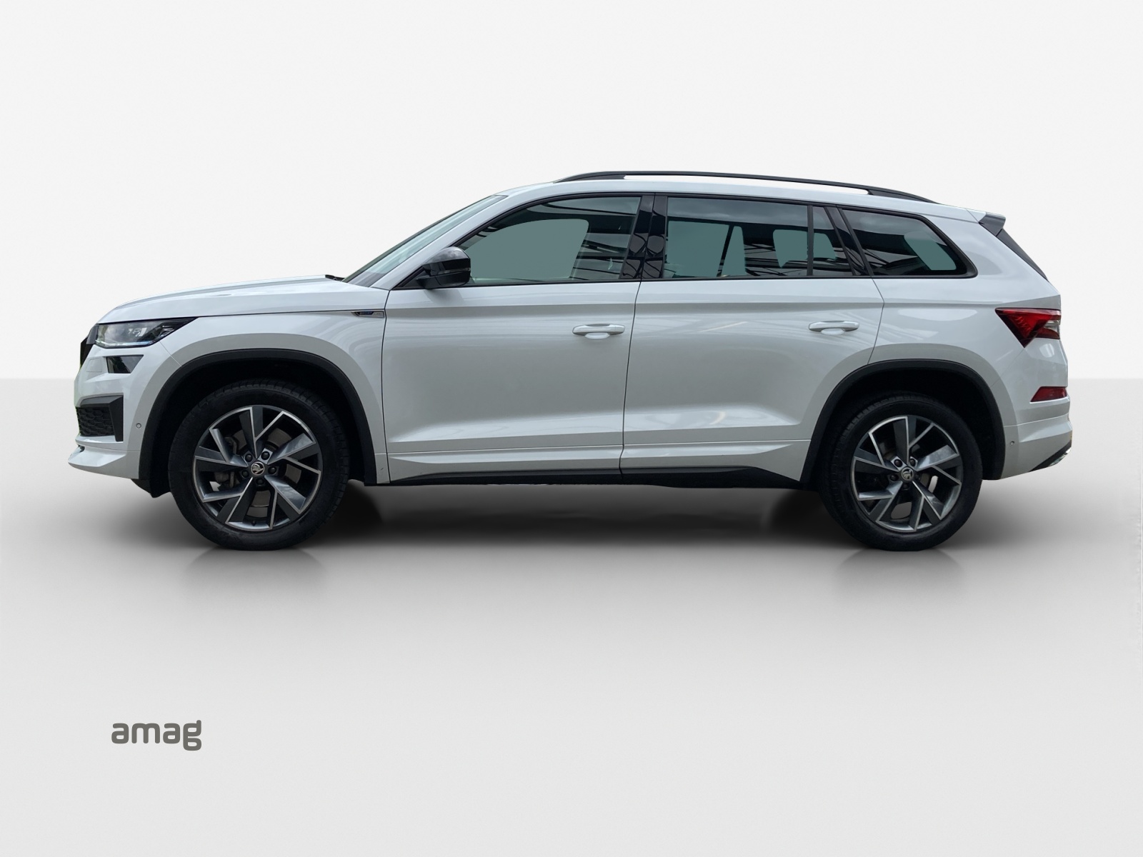 SKODA Kodiaq 2.0 TDI CR SportLine 4x4 DSG-showroom-element-1