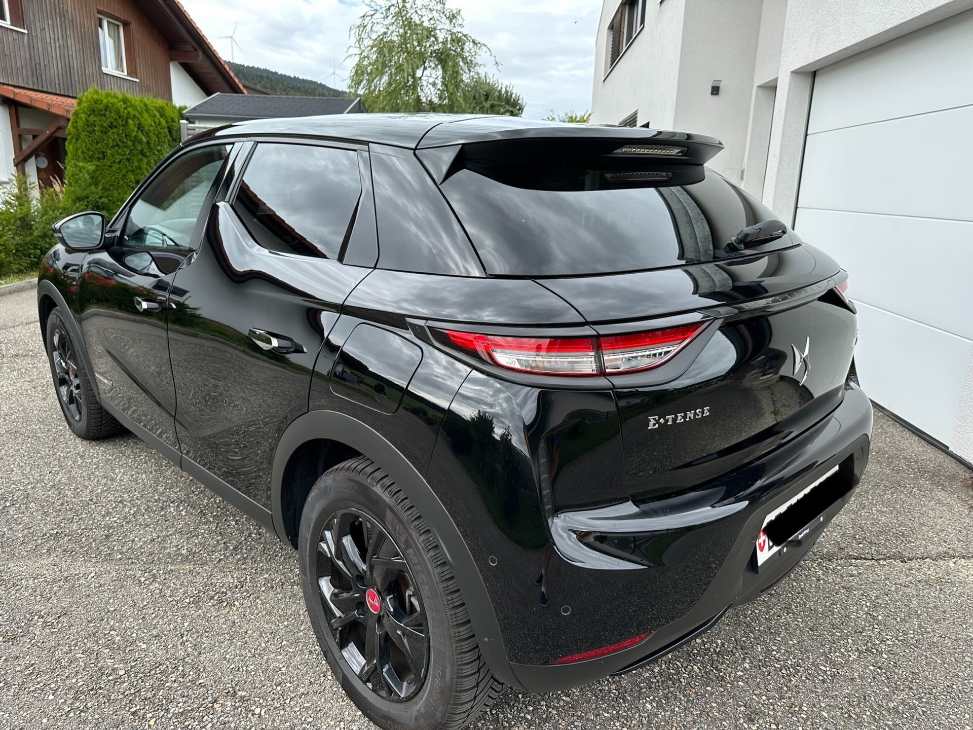 DS AUTOMOBILES DS 3 Crossback E-Tense 136 Performance Line-image-0