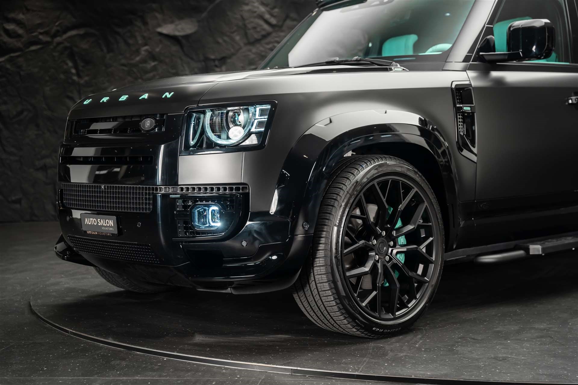 LAND ROVER Defender 110 525 V8 5.0 AT8 *URBAN* Tiffany Edition*-image-11